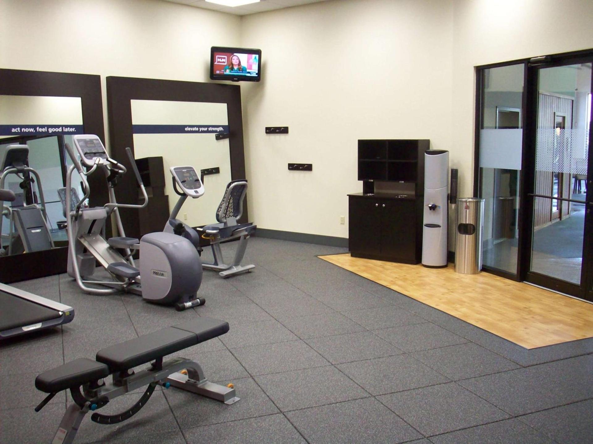 Hampton Inn Uniontown photo 26