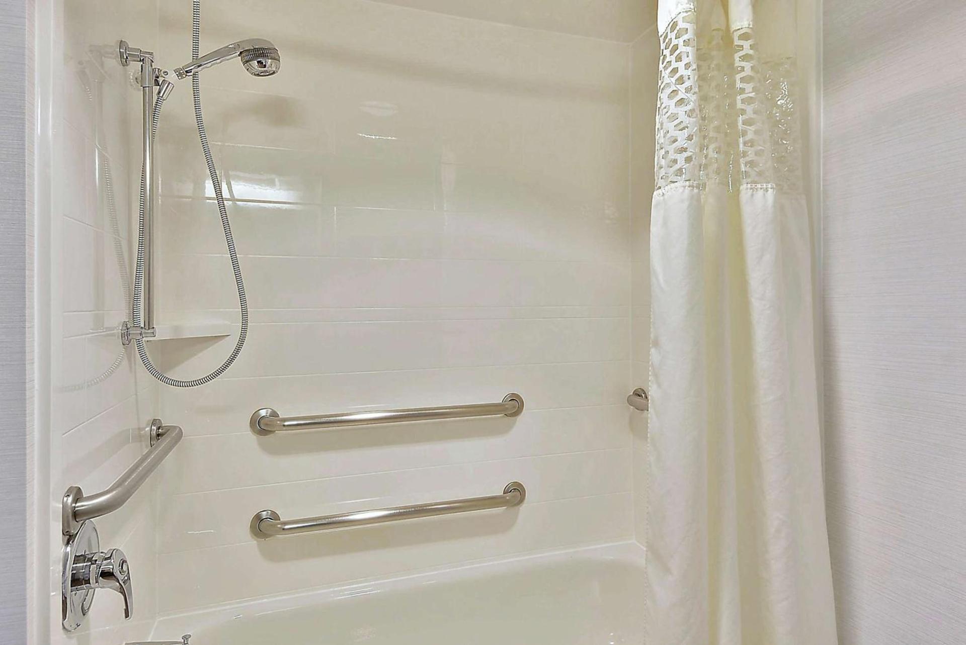 Hampton Inn Alexandria/Old Town photo 27