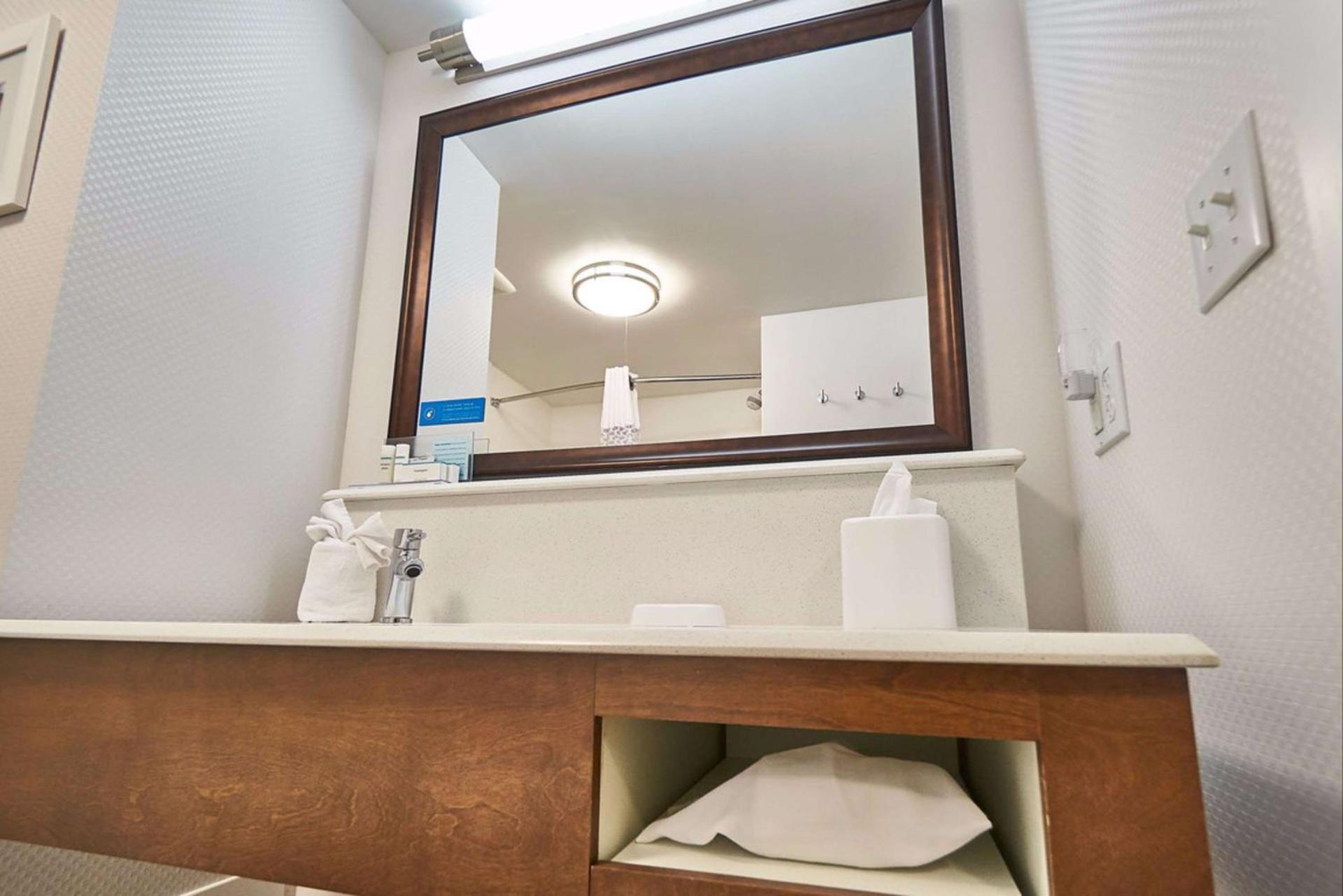Hampton Inn Uniontown photo 42