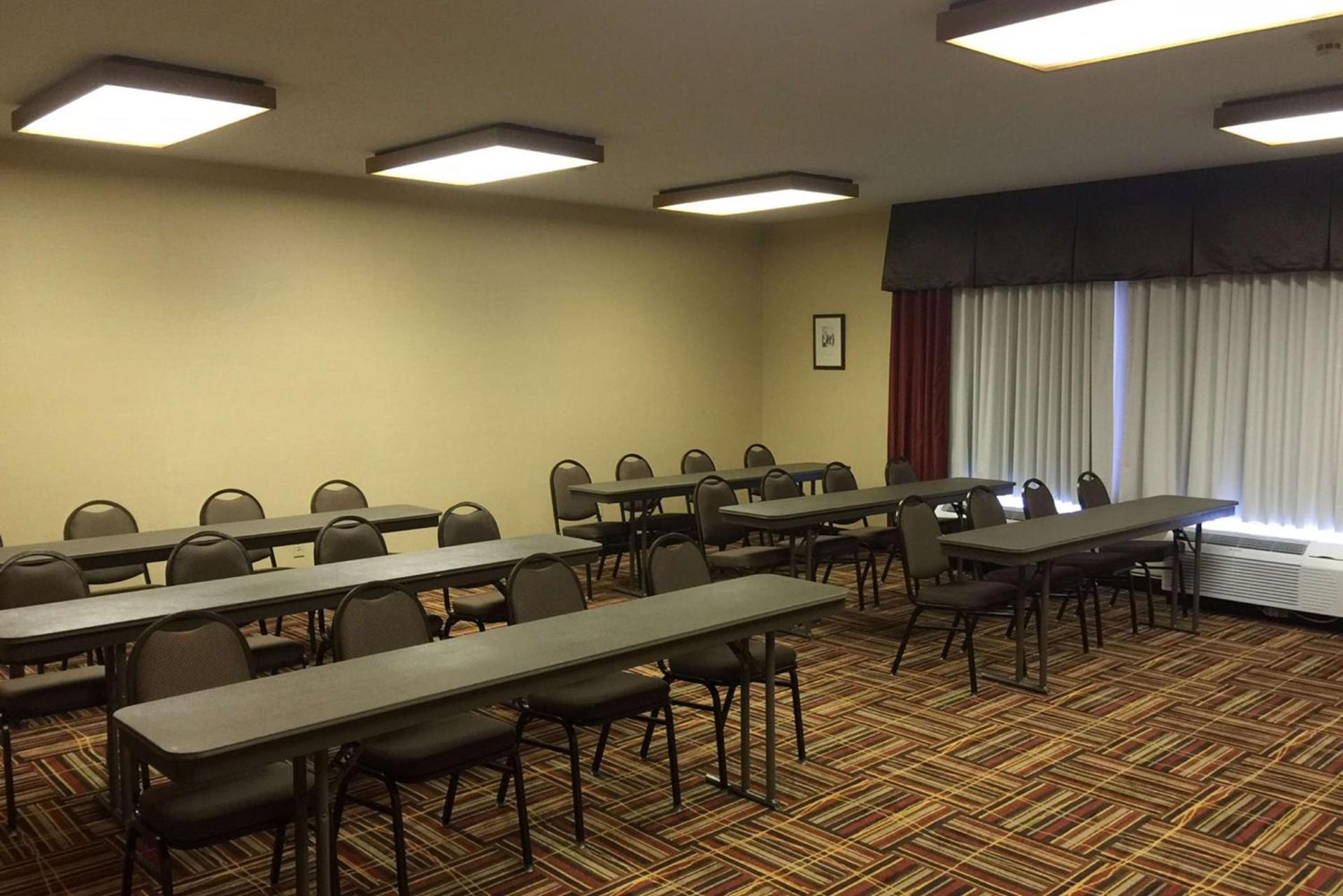 Hampton Inn Uniontown photo 53