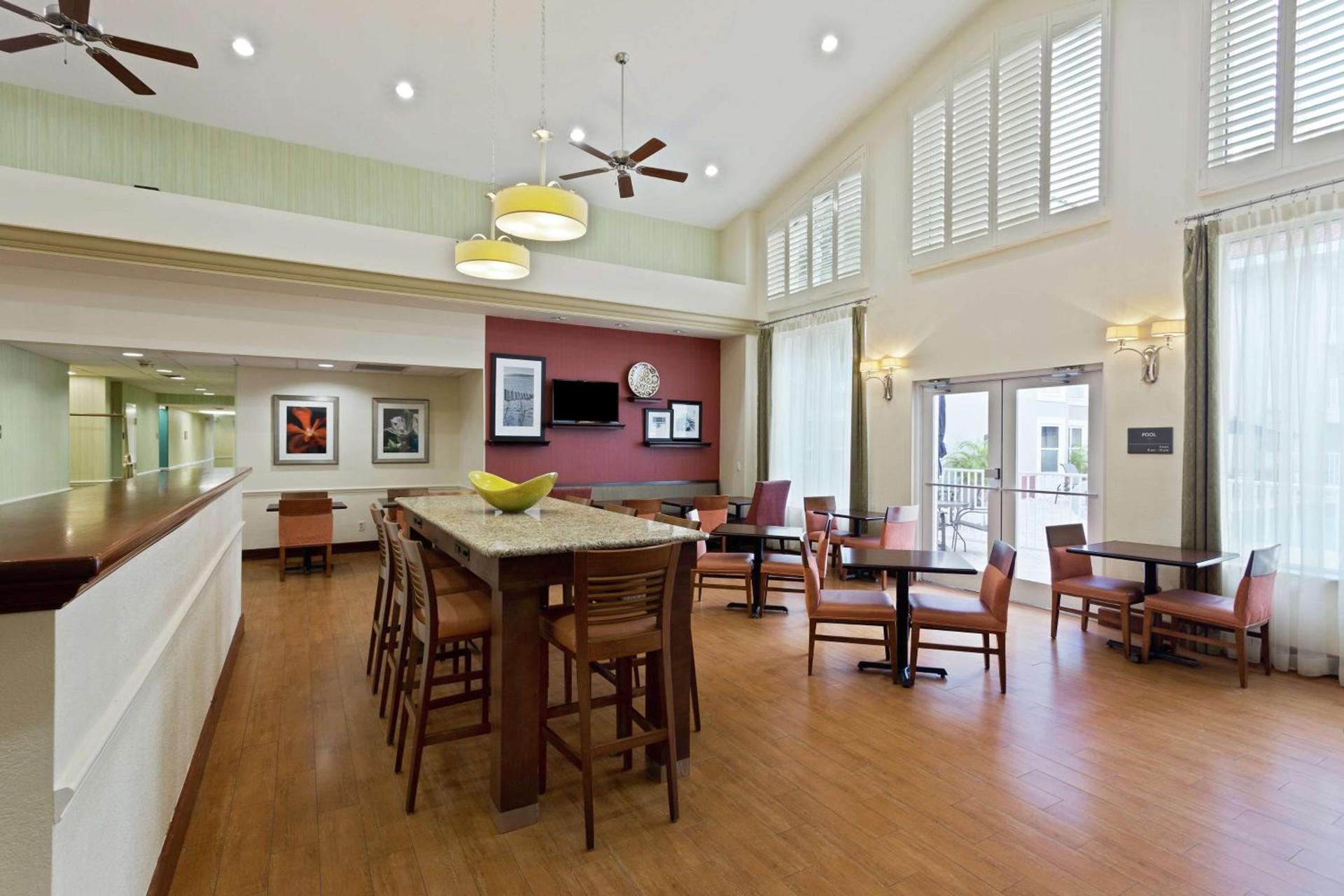 Hampton Inn & Suites Venice Bayside South Sarasota photo 9