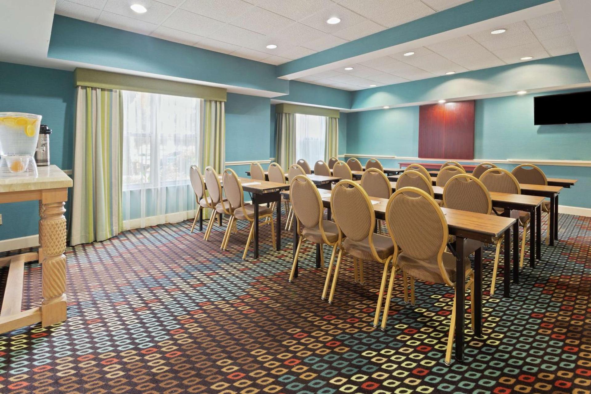 Hampton Inn & Suites Venice Bayside South Sarasota photo 25