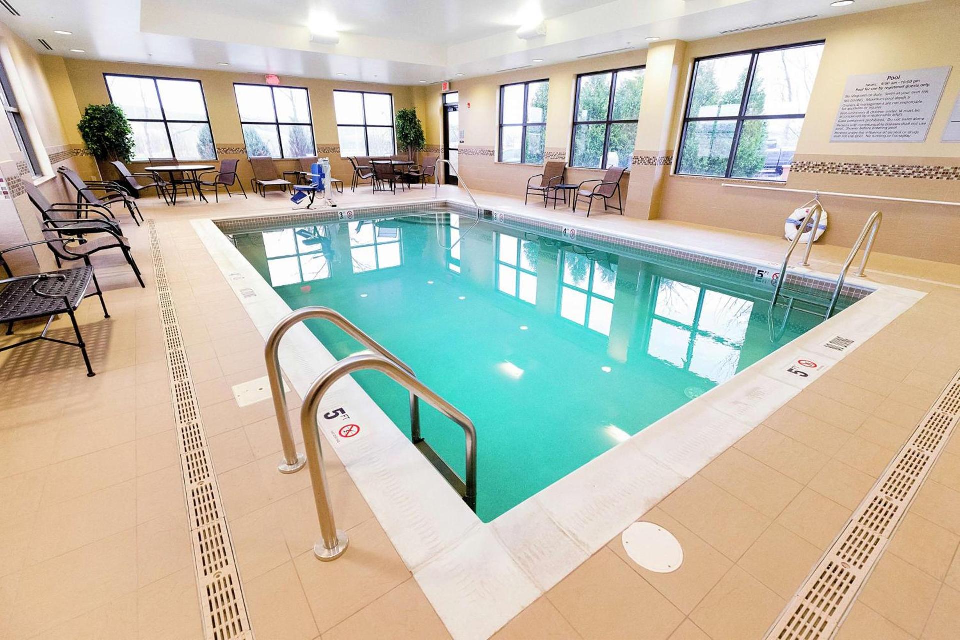 Hampton Inn Waynesburg photo 8