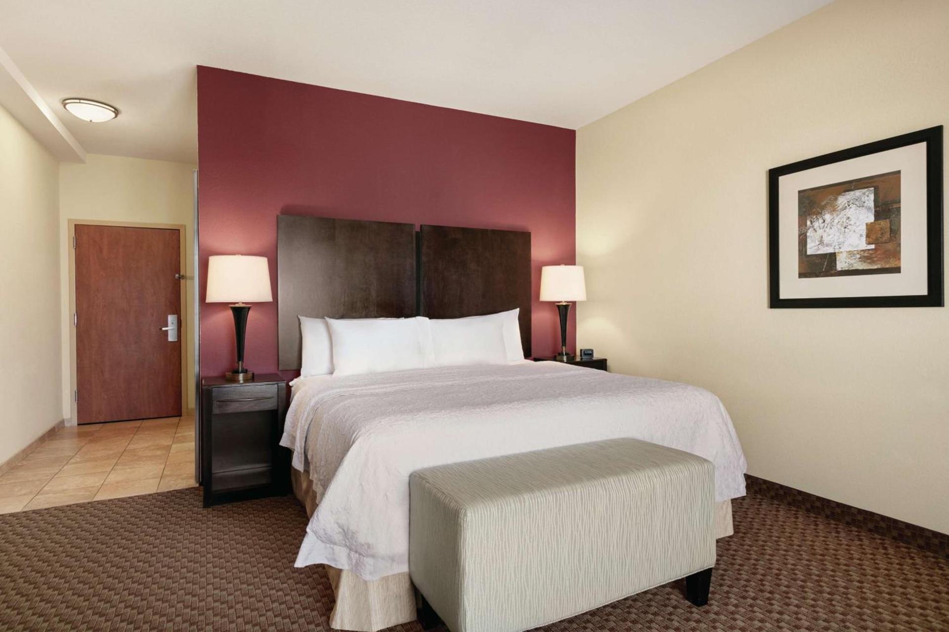 Hampton Inn & Suites Enid photo 24