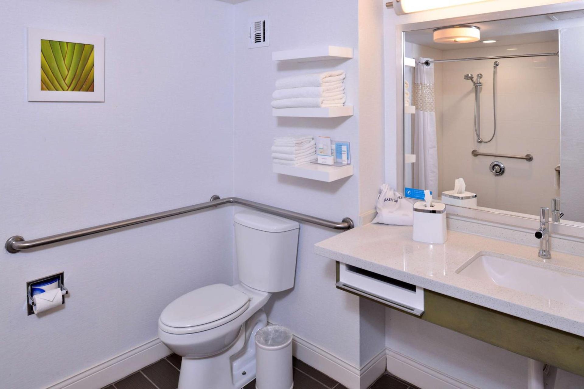 Hampton Inn Los Angeles-West Covina photo 35