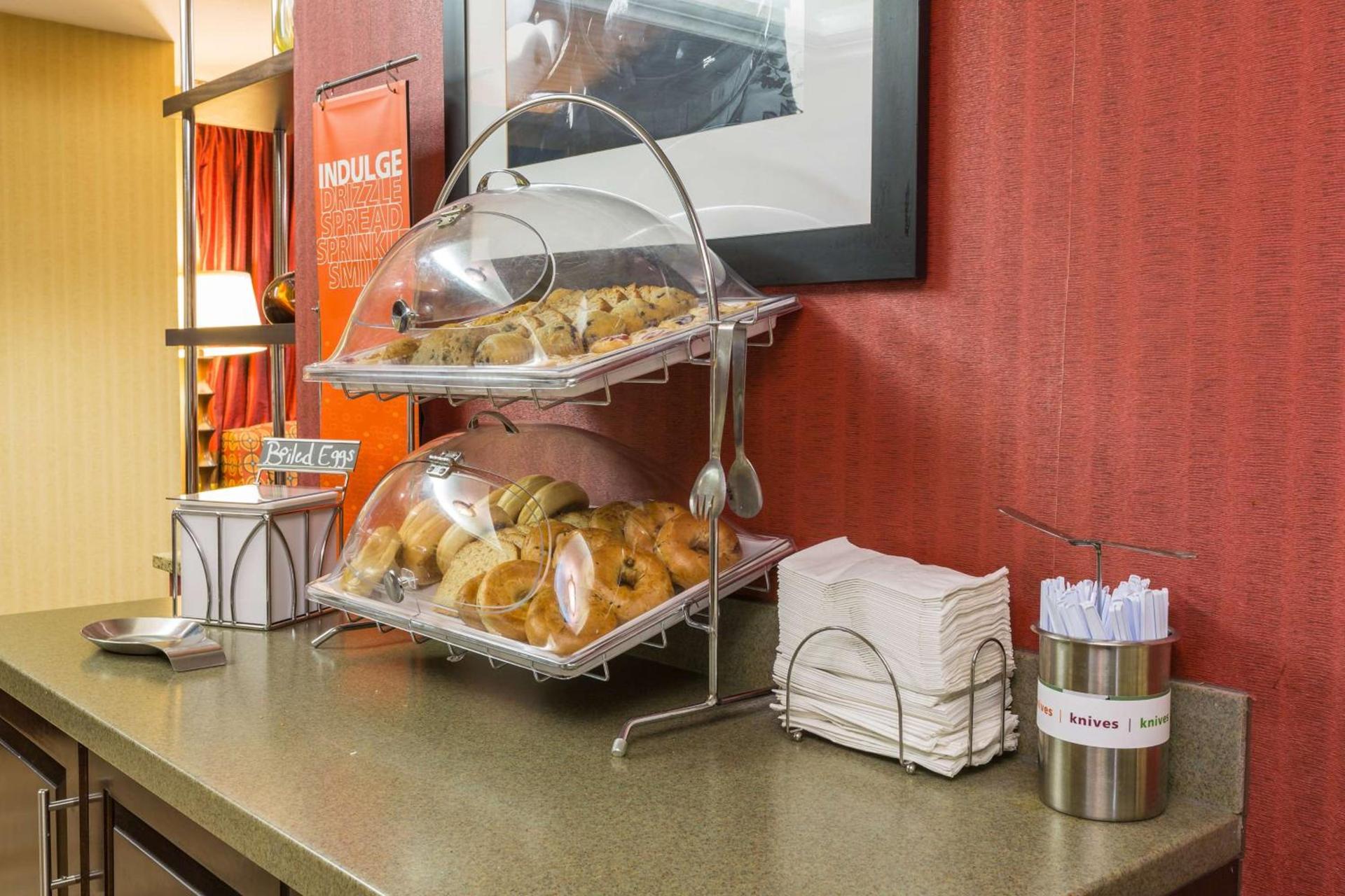 Hampton Inn Washington photo 13