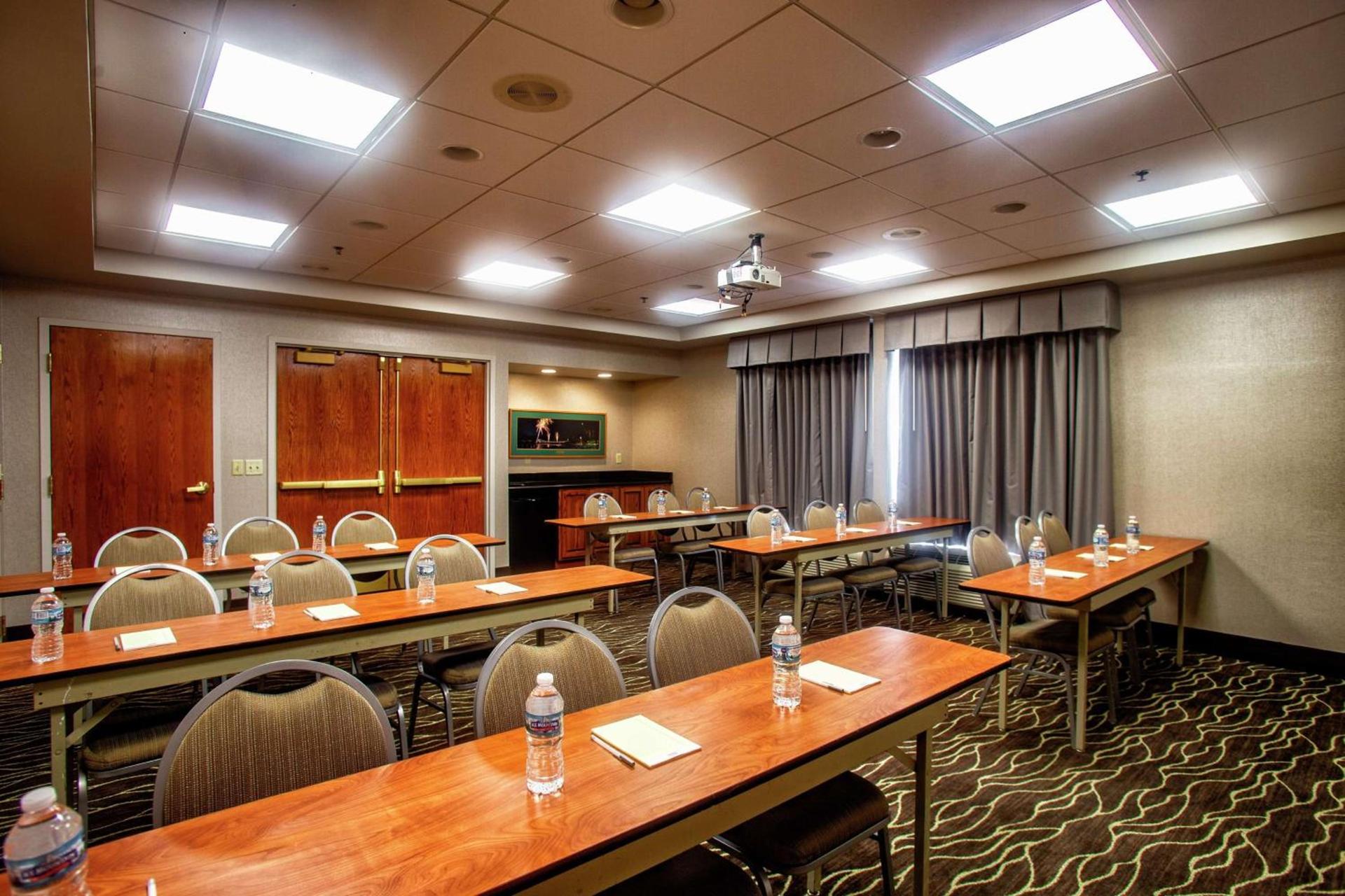 Hampton Inn Wheeling photo 48