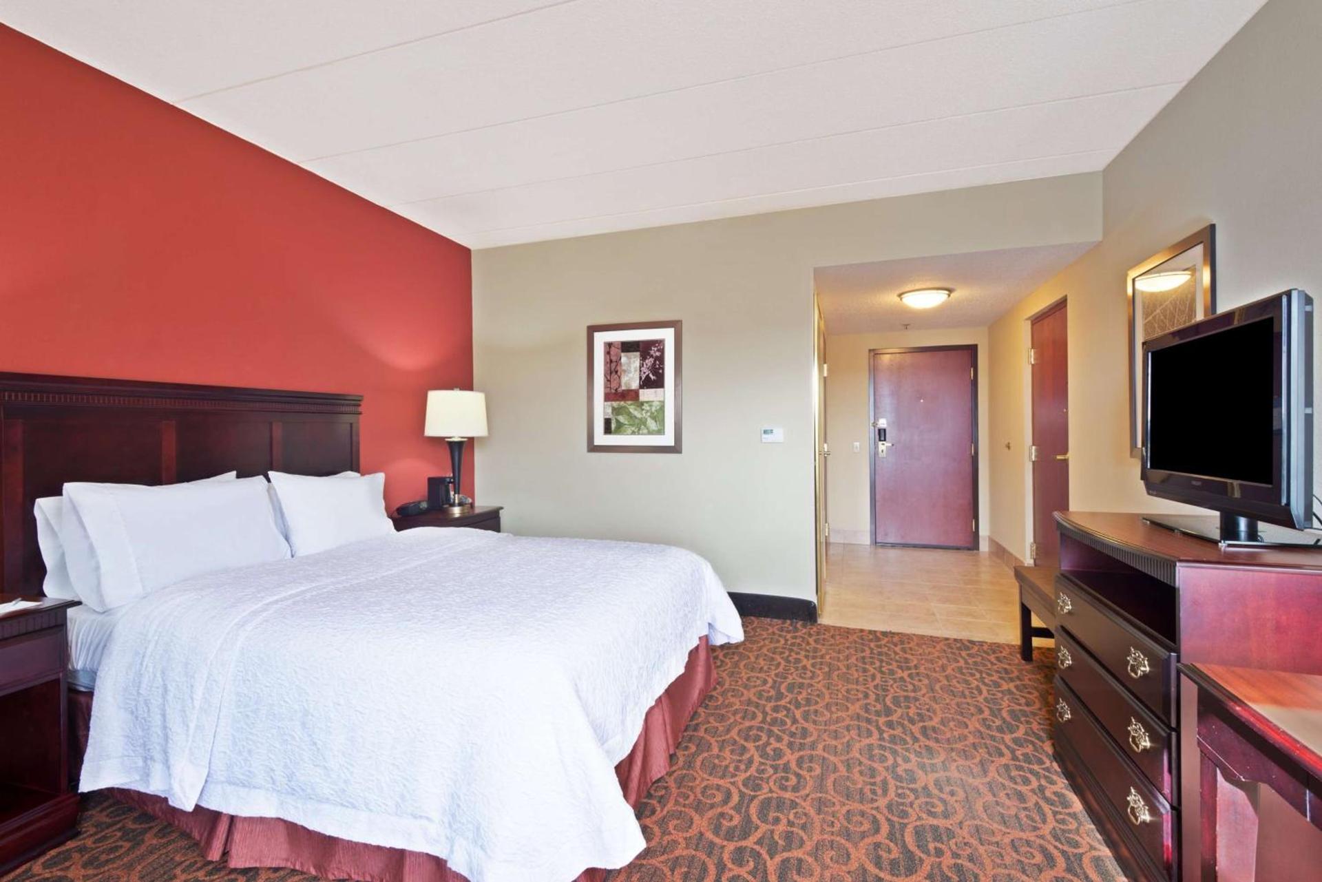 Hampton Inn Winfield Teays Valley photo 18