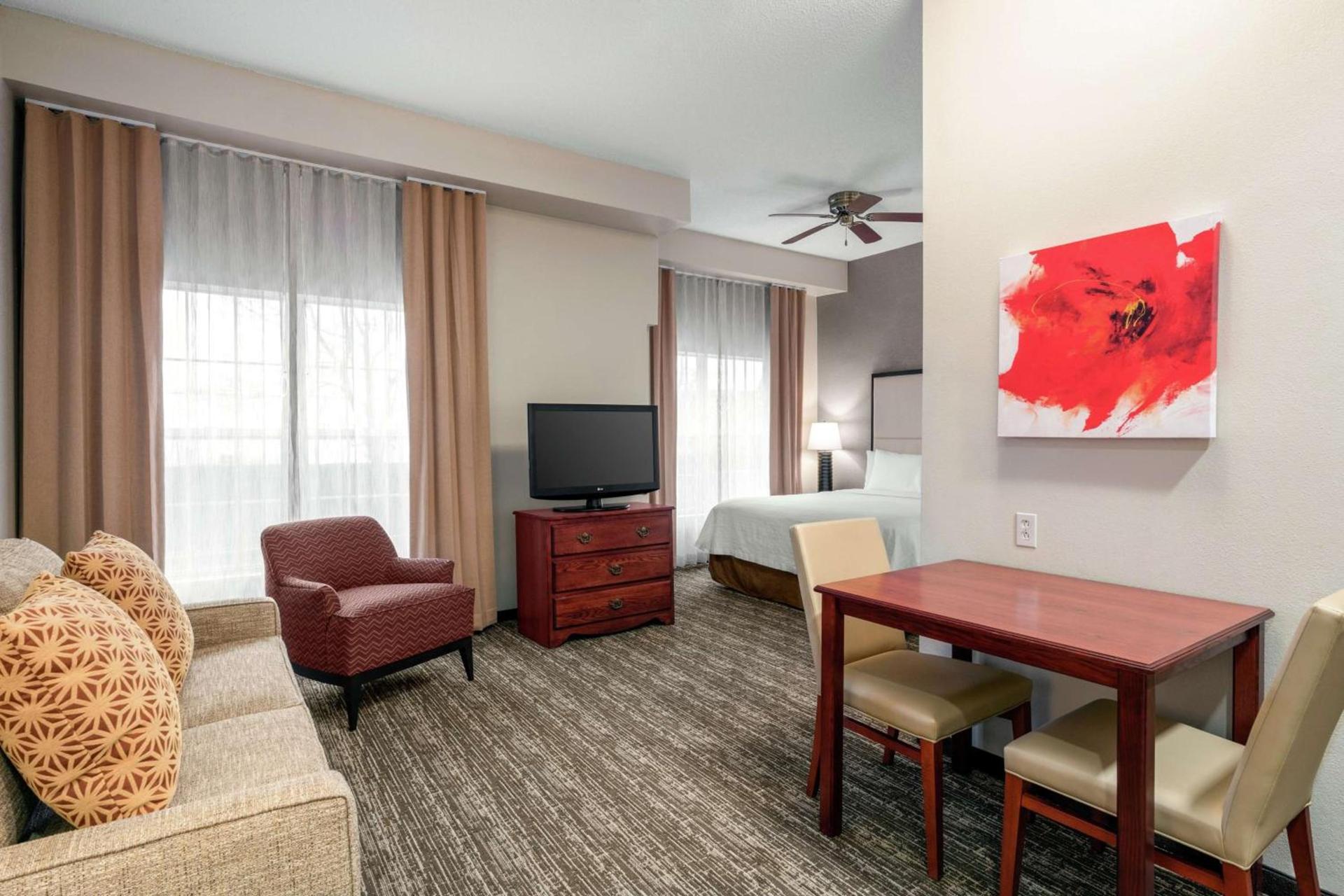 Homewood Suites by Hilton Providence-Warwick photo 4