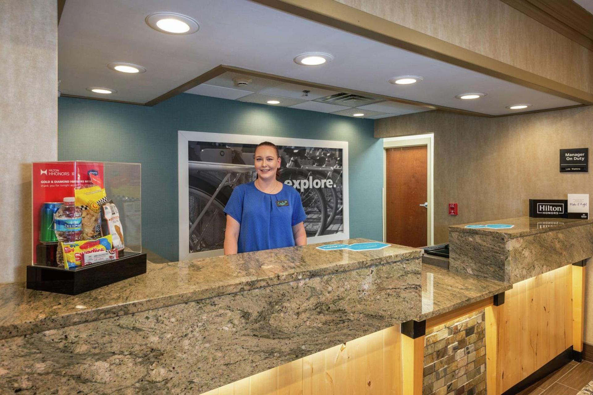 Hampton Inn Wilkesboro photo 4