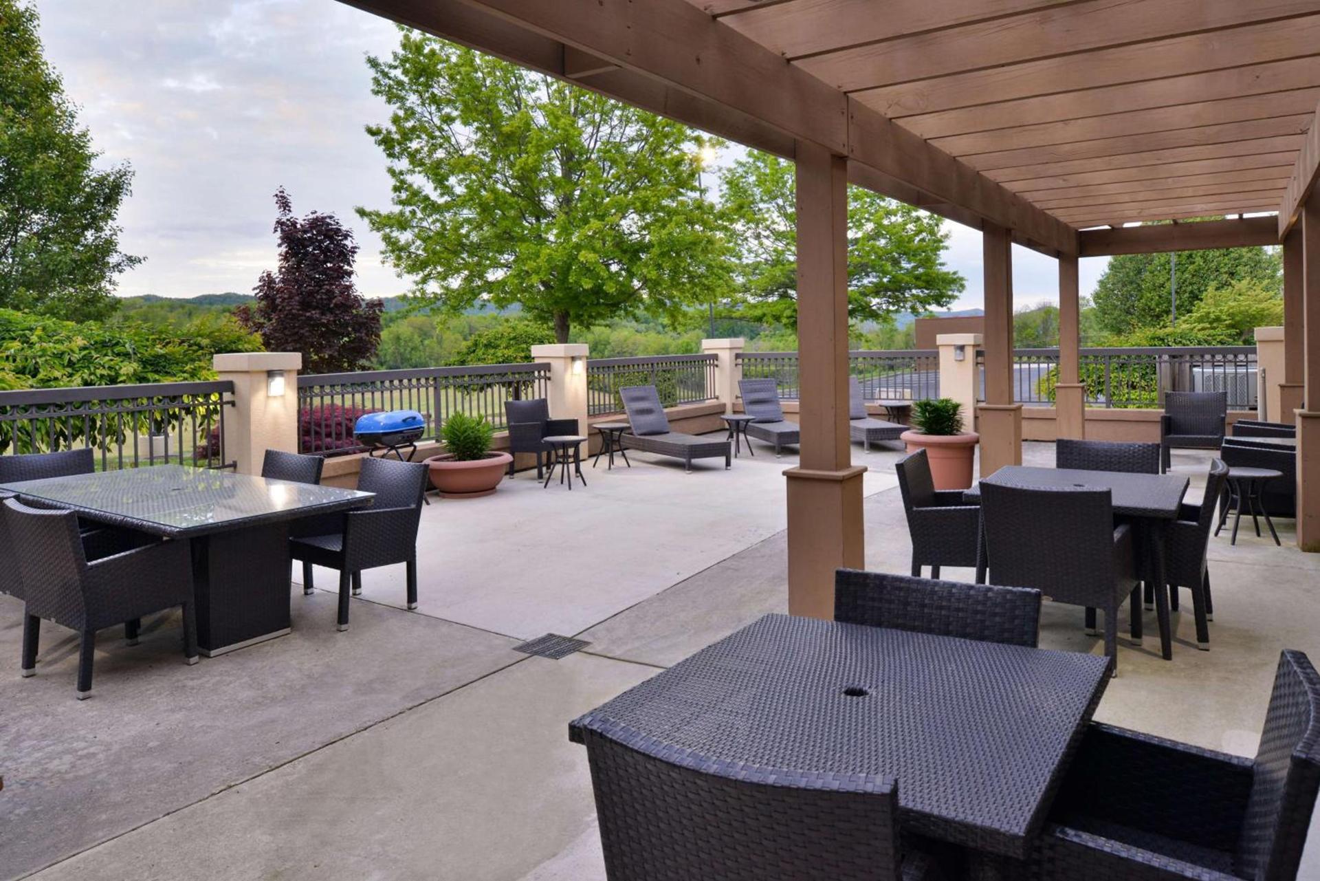 Hampton Inn Wytheville photo 5