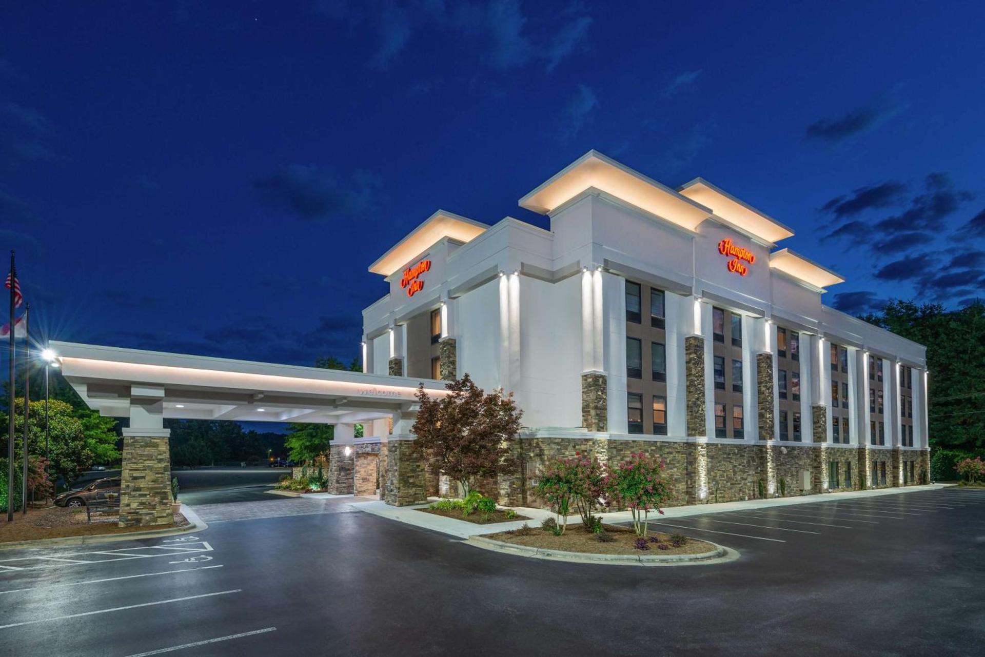 Hampton Inn Wilkesboro photo 2