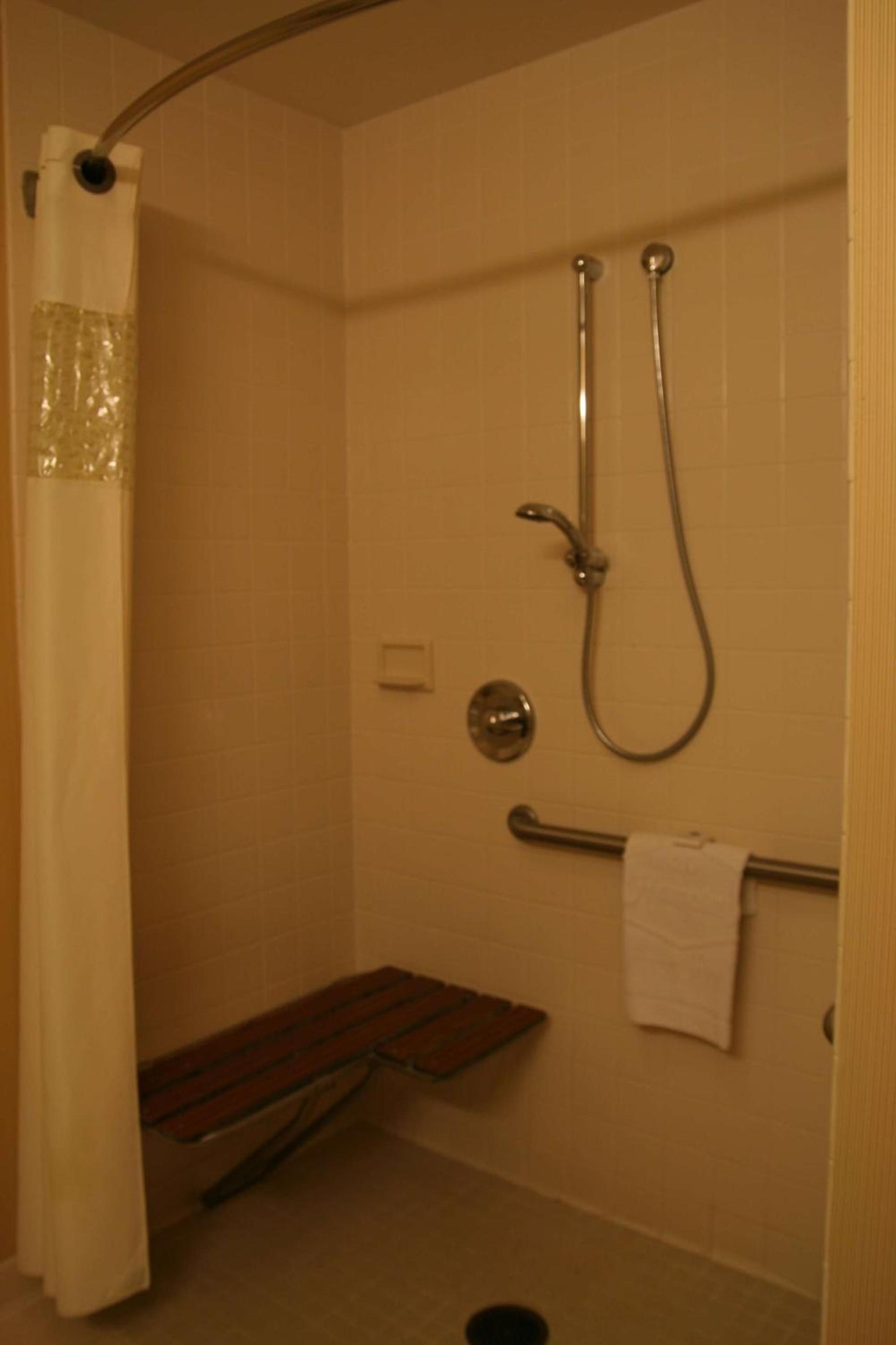 Hampton Inn White River Junction photo 32