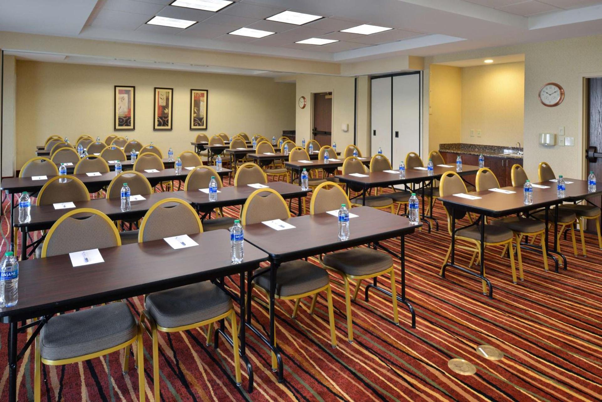 Hampton Inn Wytheville photo 62