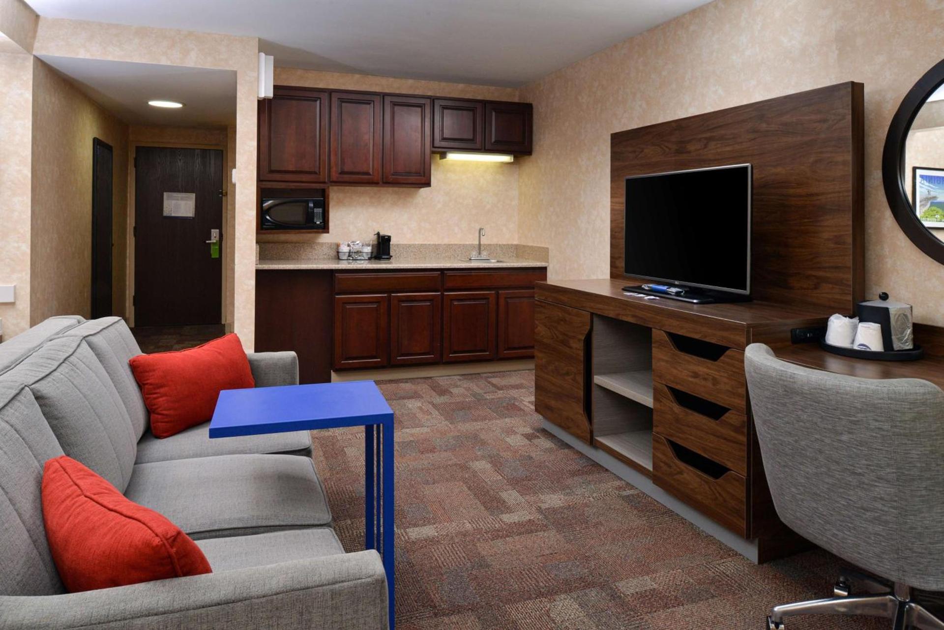 Hampton Inn Wytheville photo 66