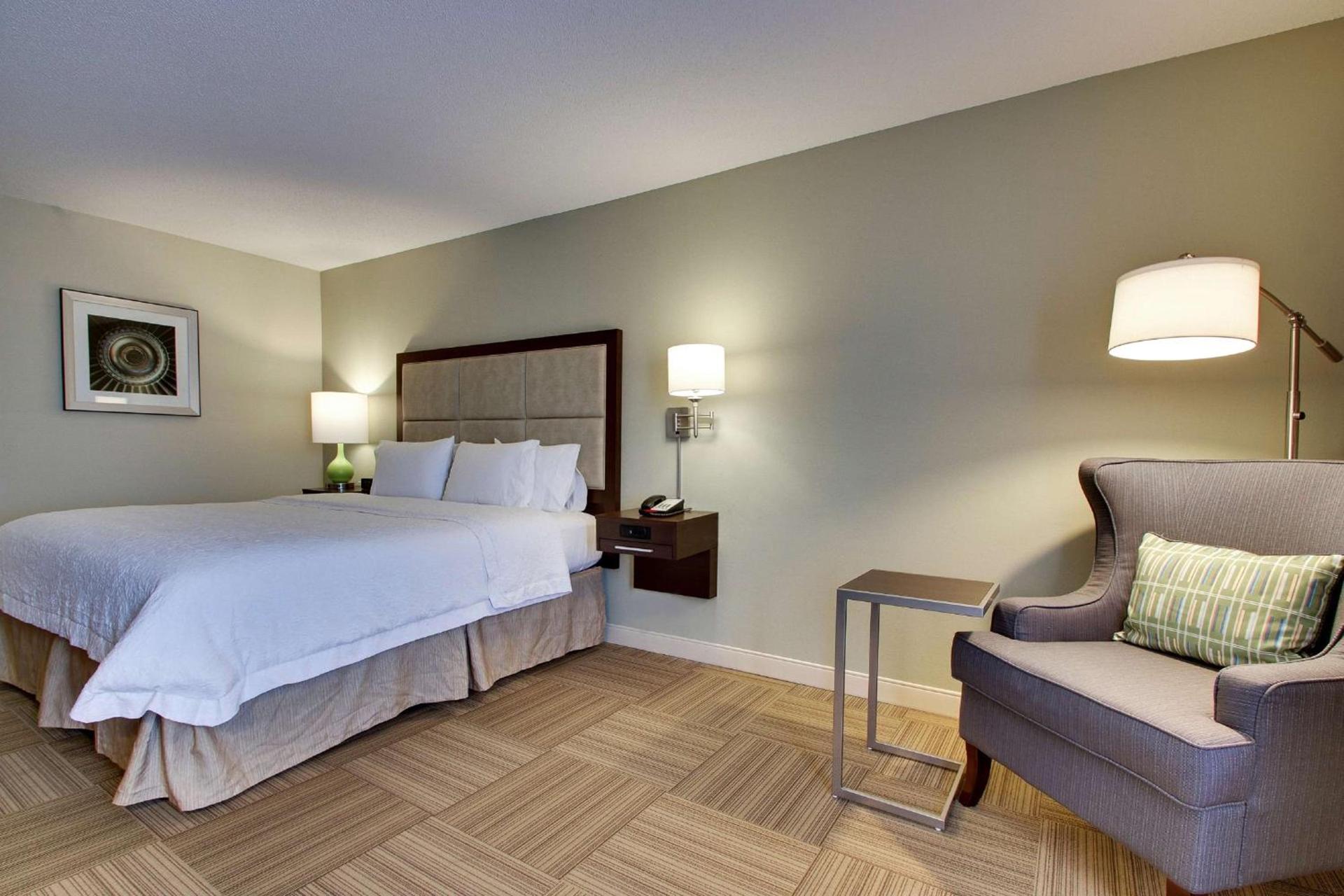 Hampton Inn Warner Robins photo 23