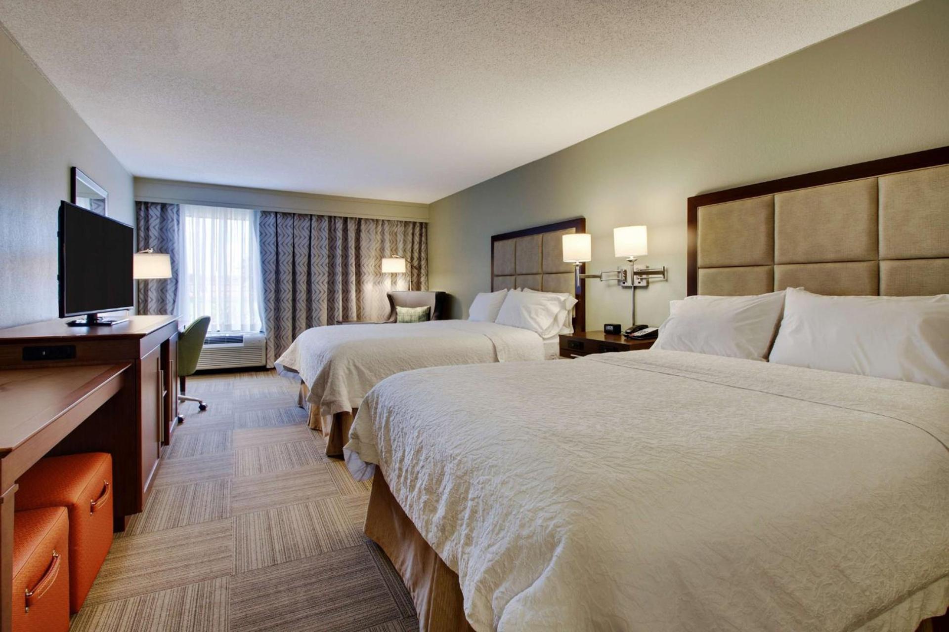 Hampton Inn Warner Robins photo 24