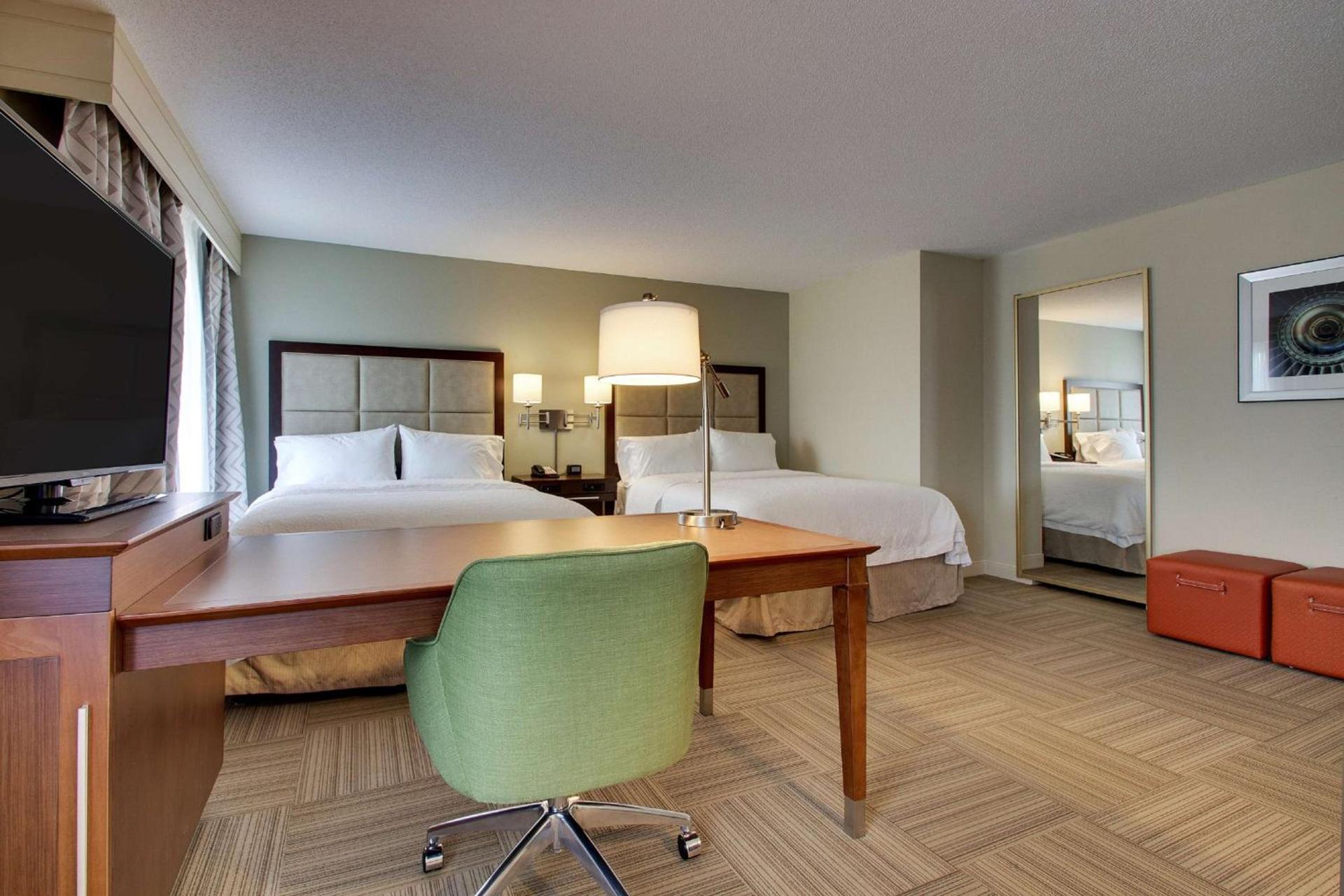 Hampton Inn Warner Robins photo 34
