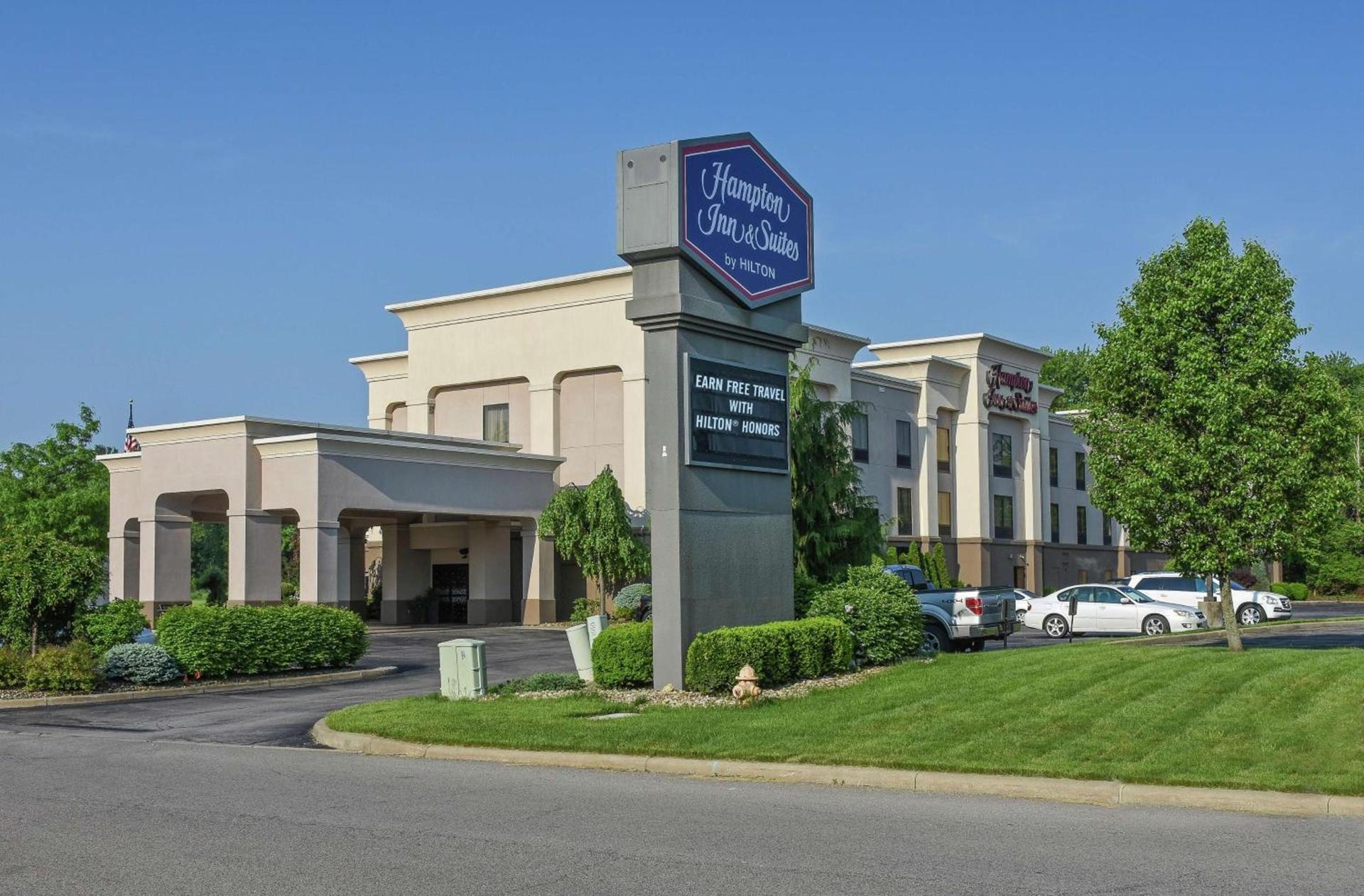 Hampton Inn & Suites Youngstown-Canfield — hotel in Canfield