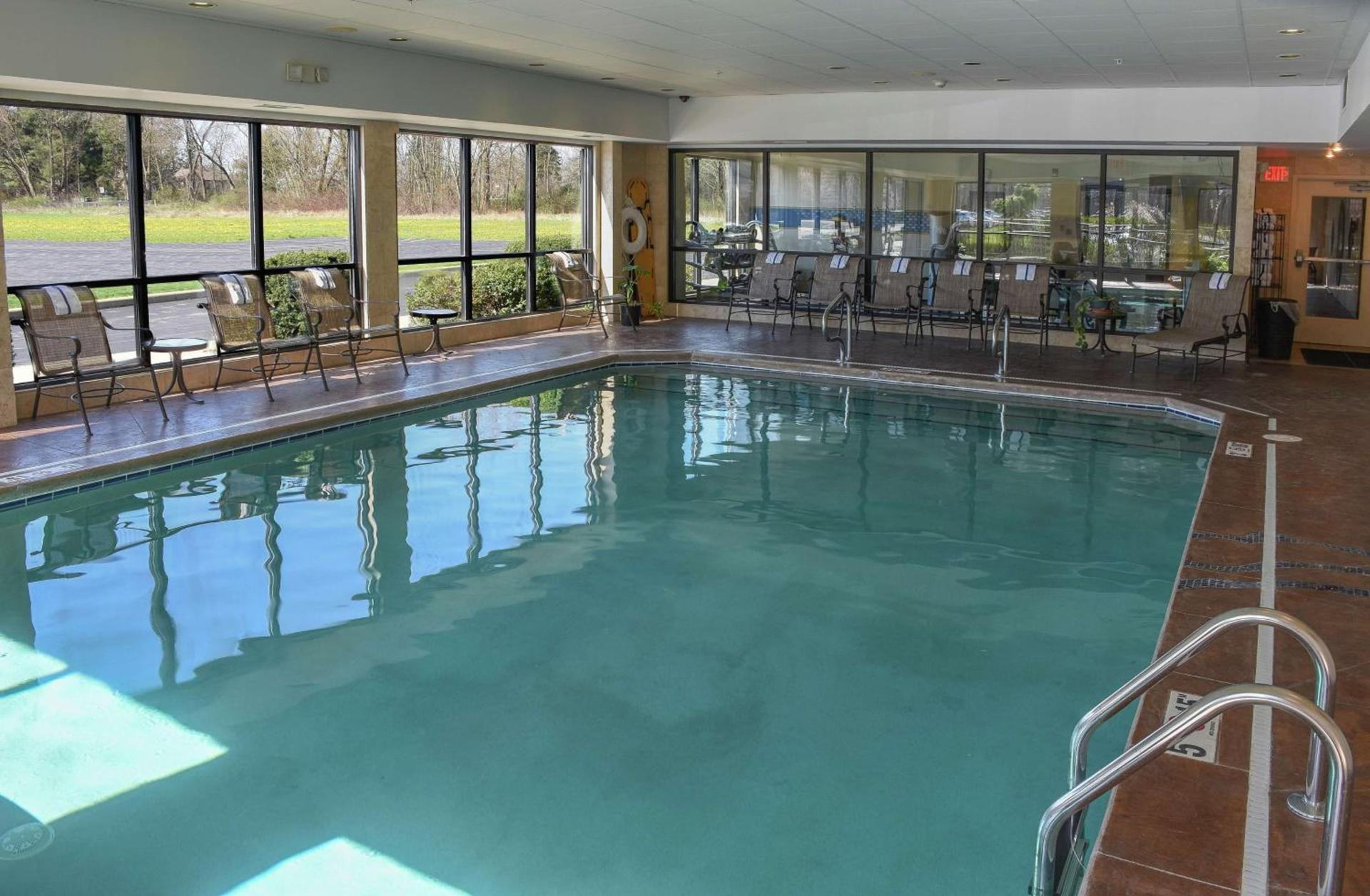 Hampton Inn & Suites Youngstown-Canfield photo 7