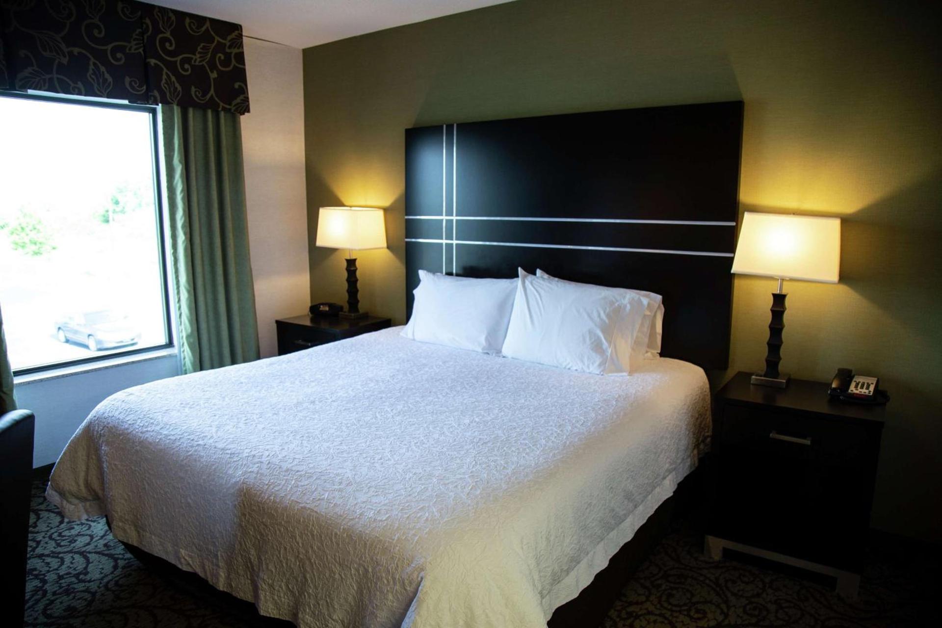 Hampton Inn & Suites Sharon photo 19