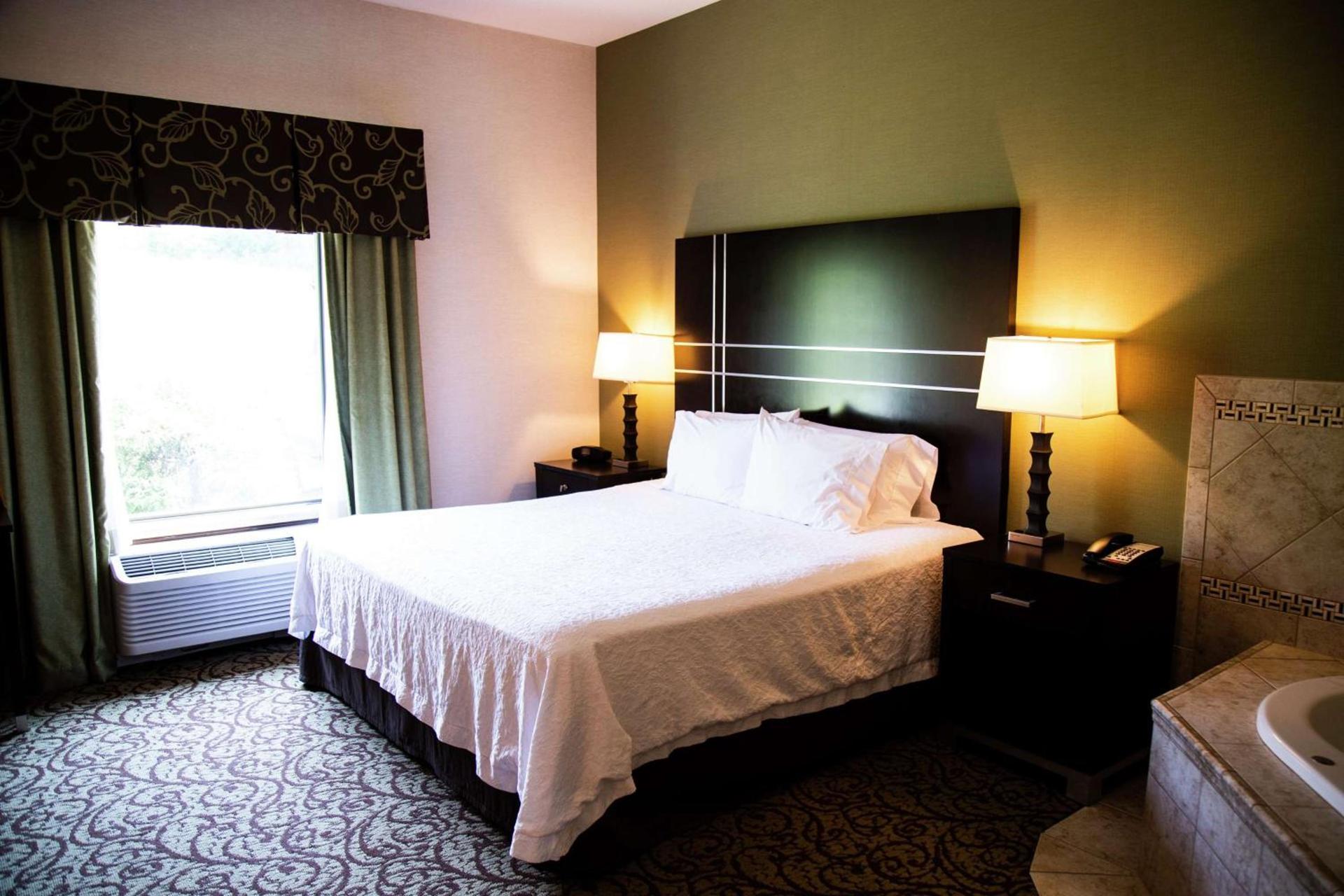Hampton Inn & Suites Sharon photo 23
