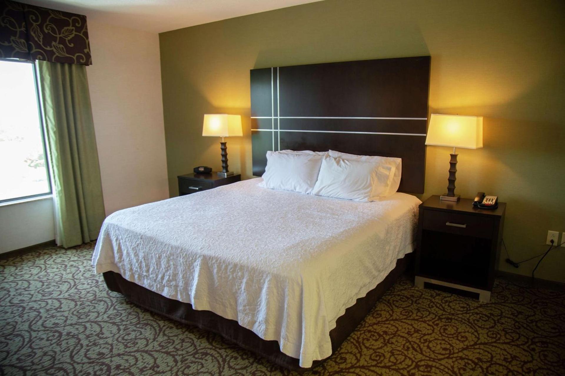 Hampton Inn & Suites Sharon photo 35