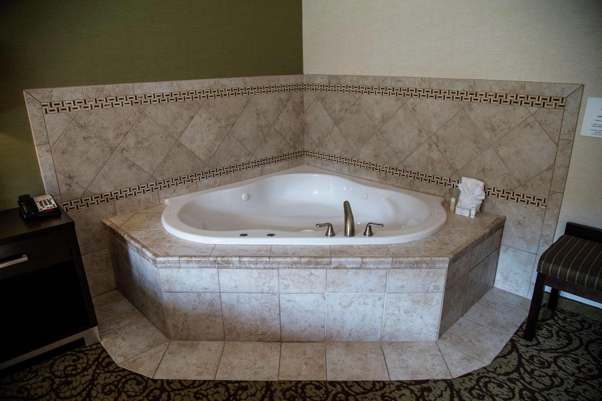 Hampton Inn & Suites Sharon photo 50