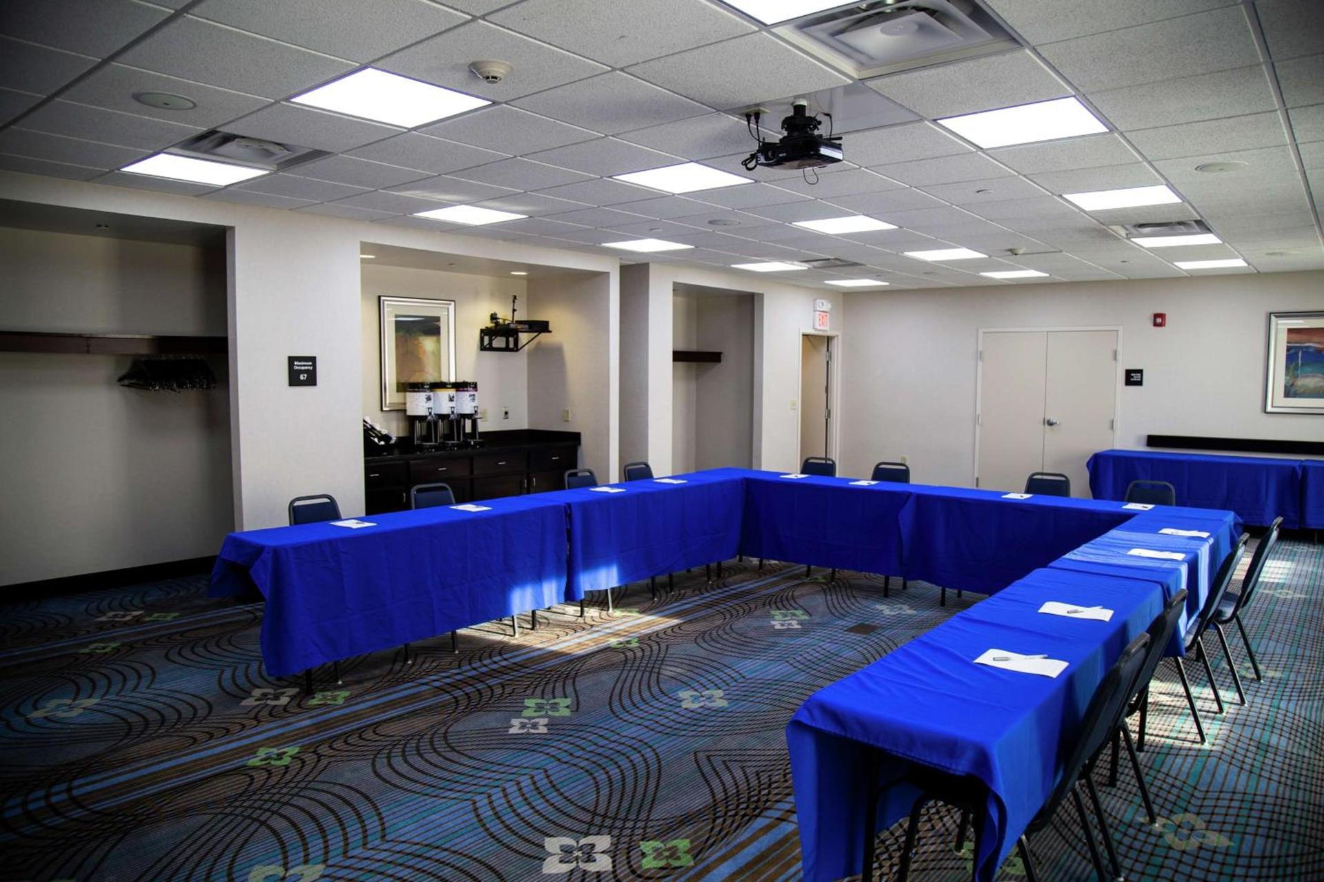 Hampton Inn & Suites Sharon photo 66