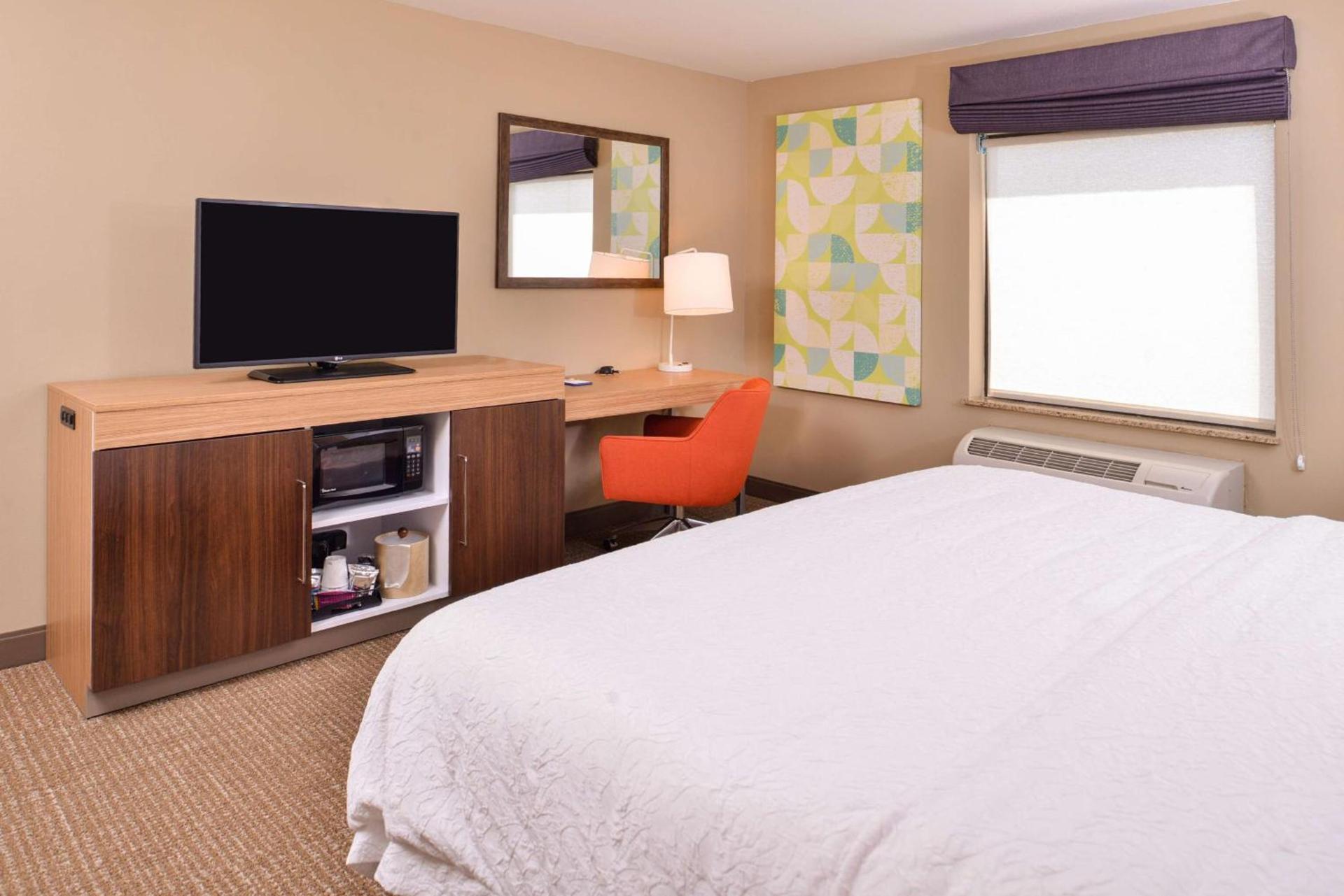 Hampton Inn York photo 21