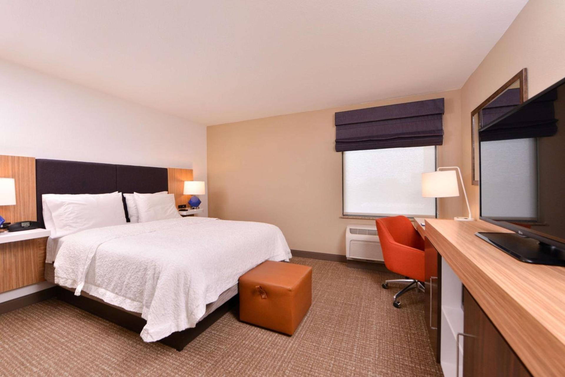 Hampton Inn York photo 20