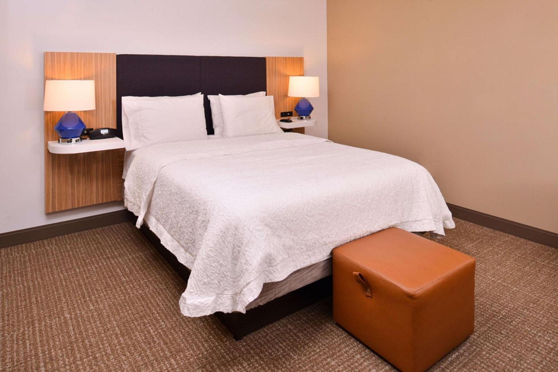 Hampton Inn York photo 26