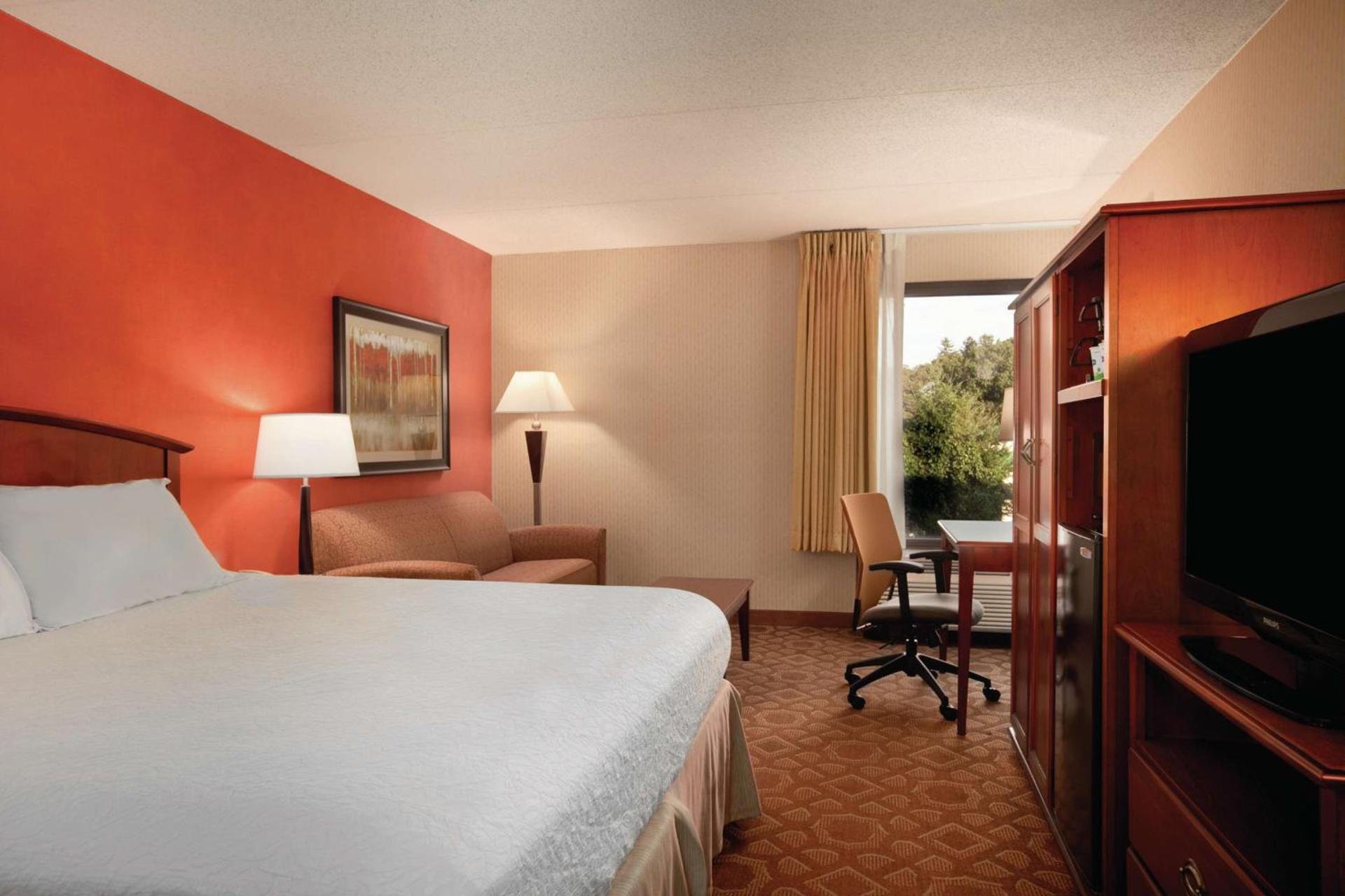 Hampton Inn - York photo 18