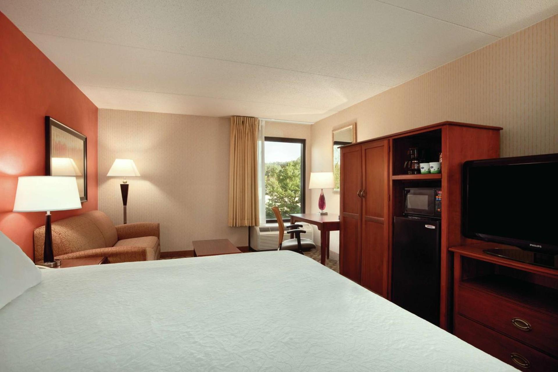 Hampton Inn - York photo 19