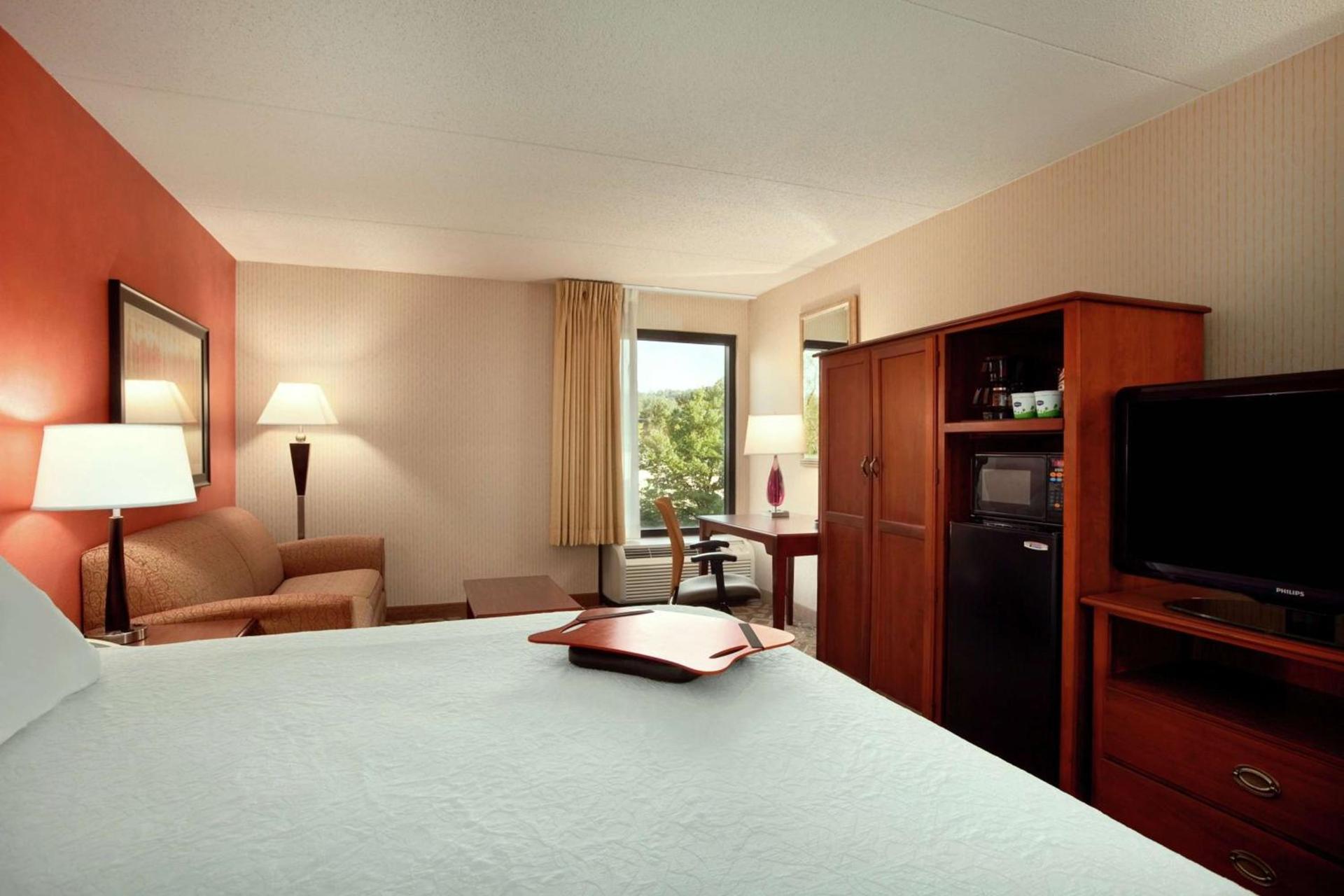 Hampton Inn - York photo 23