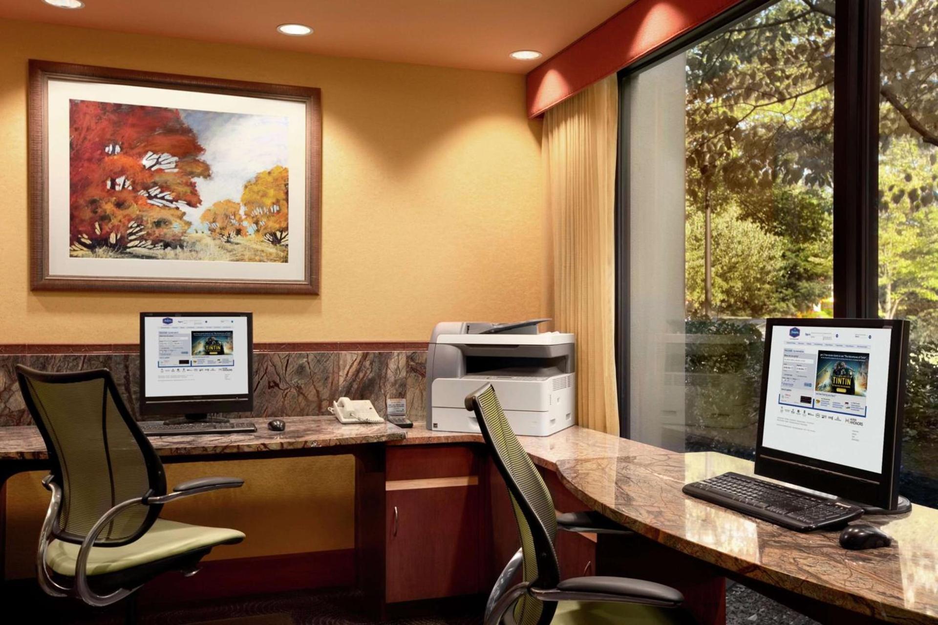 Hampton Inn - York photo 32