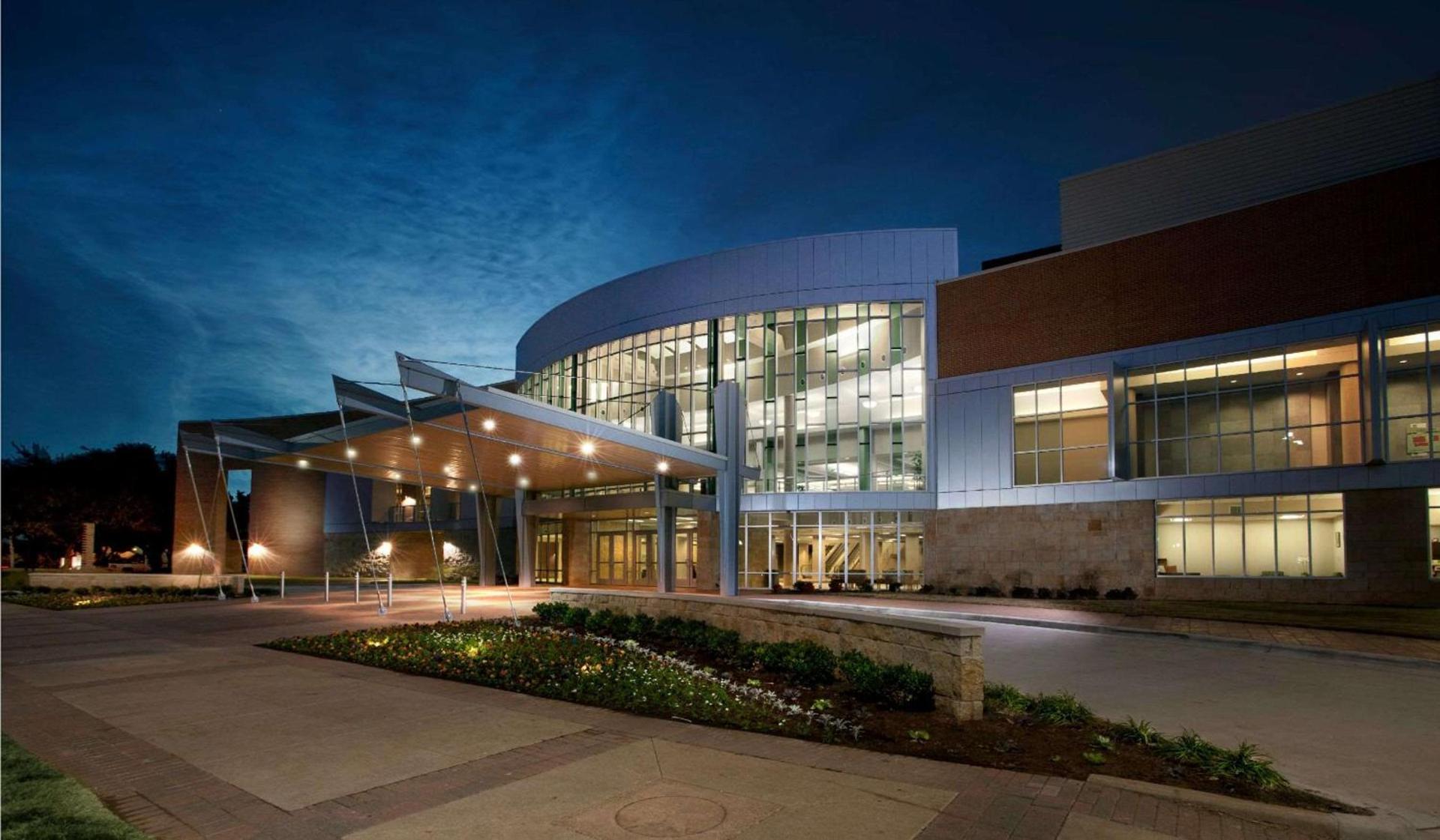 Hilton Waco photo 4