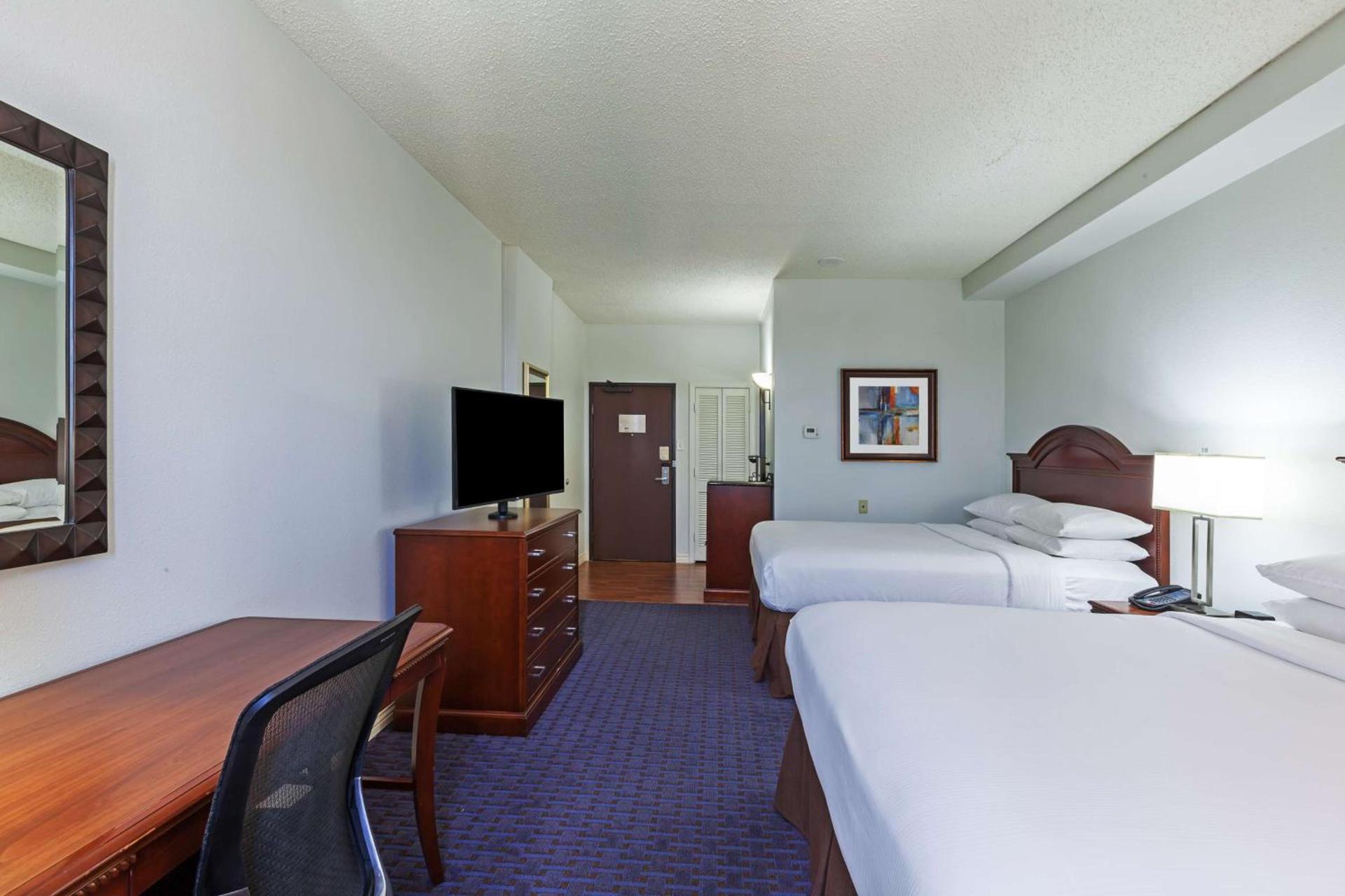Hilton Waco photo 37