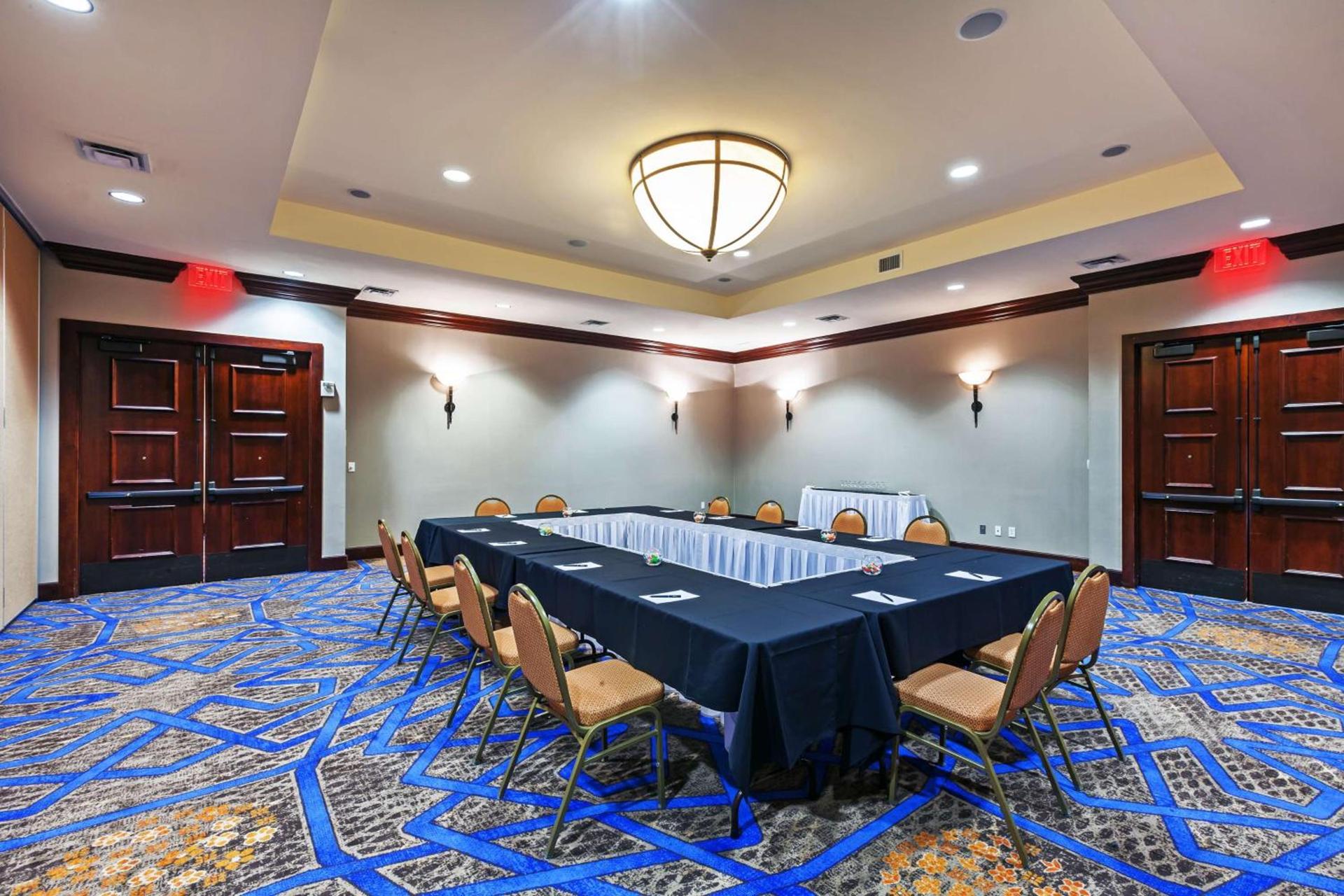 Hilton Waco photo 53