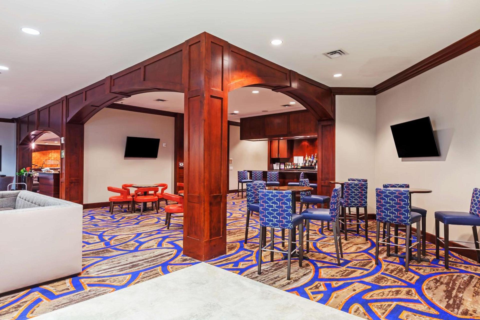 Hilton Waco photo 56
