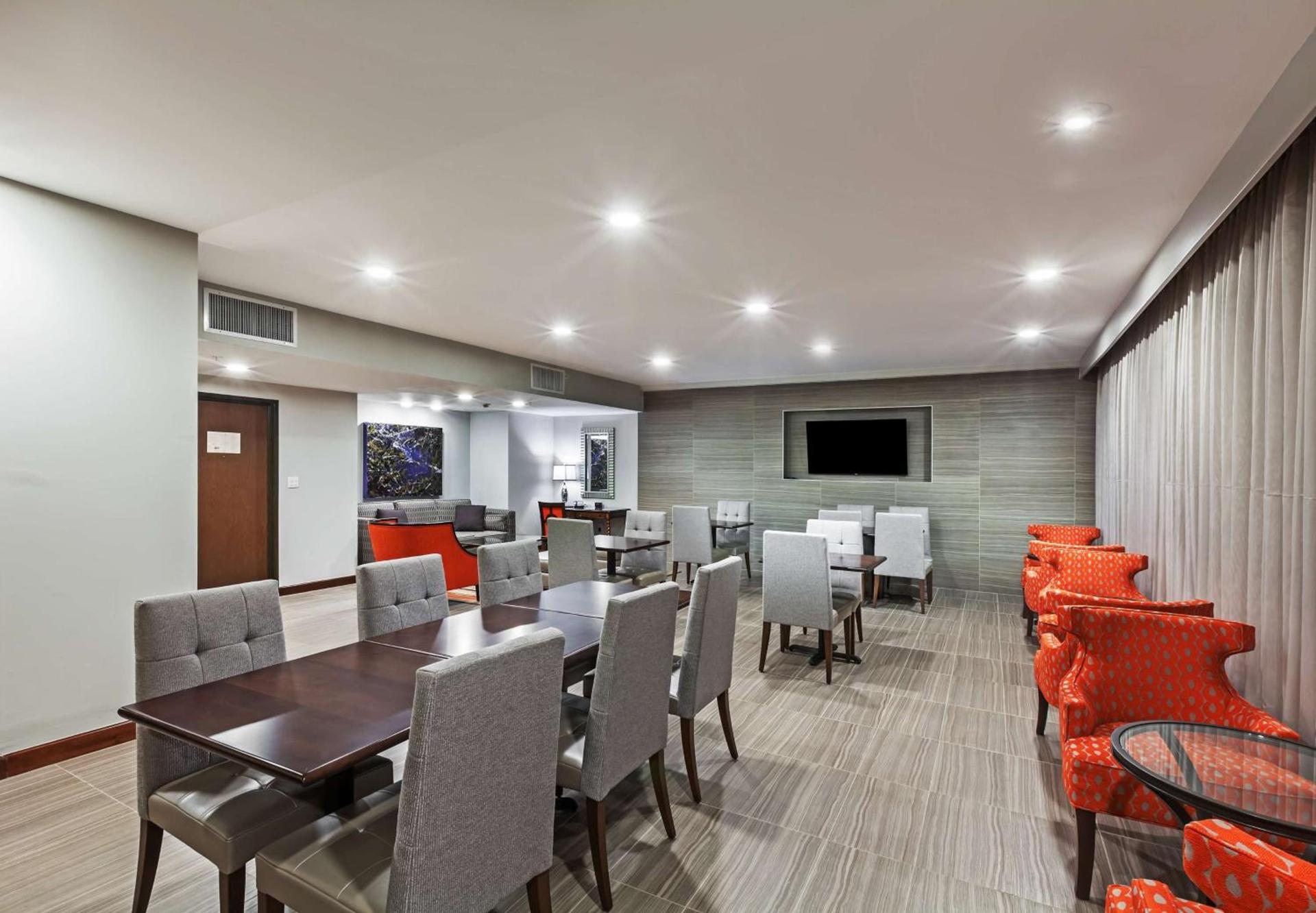 Hilton Waco photo 58
