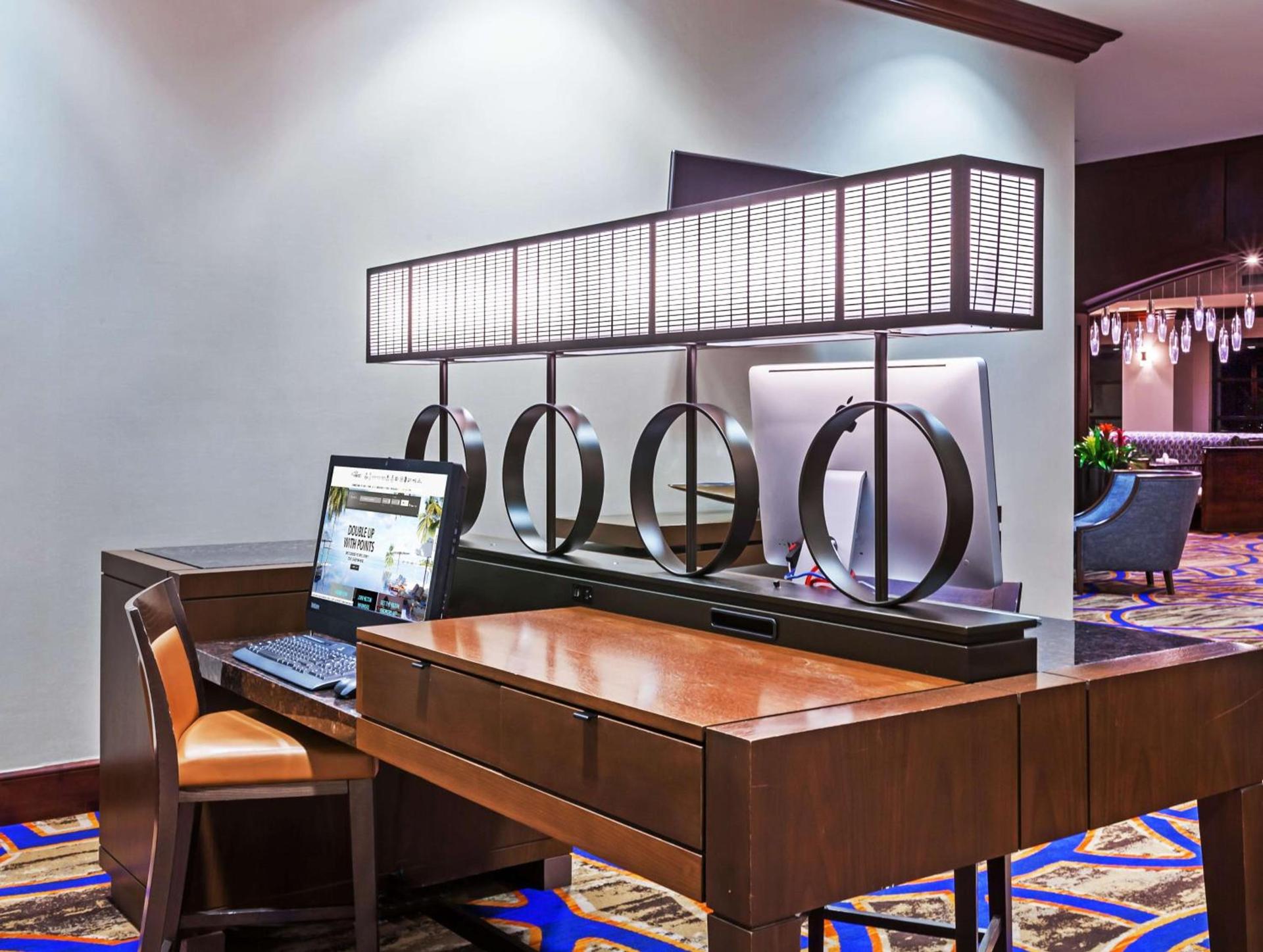 Hilton Waco photo 59