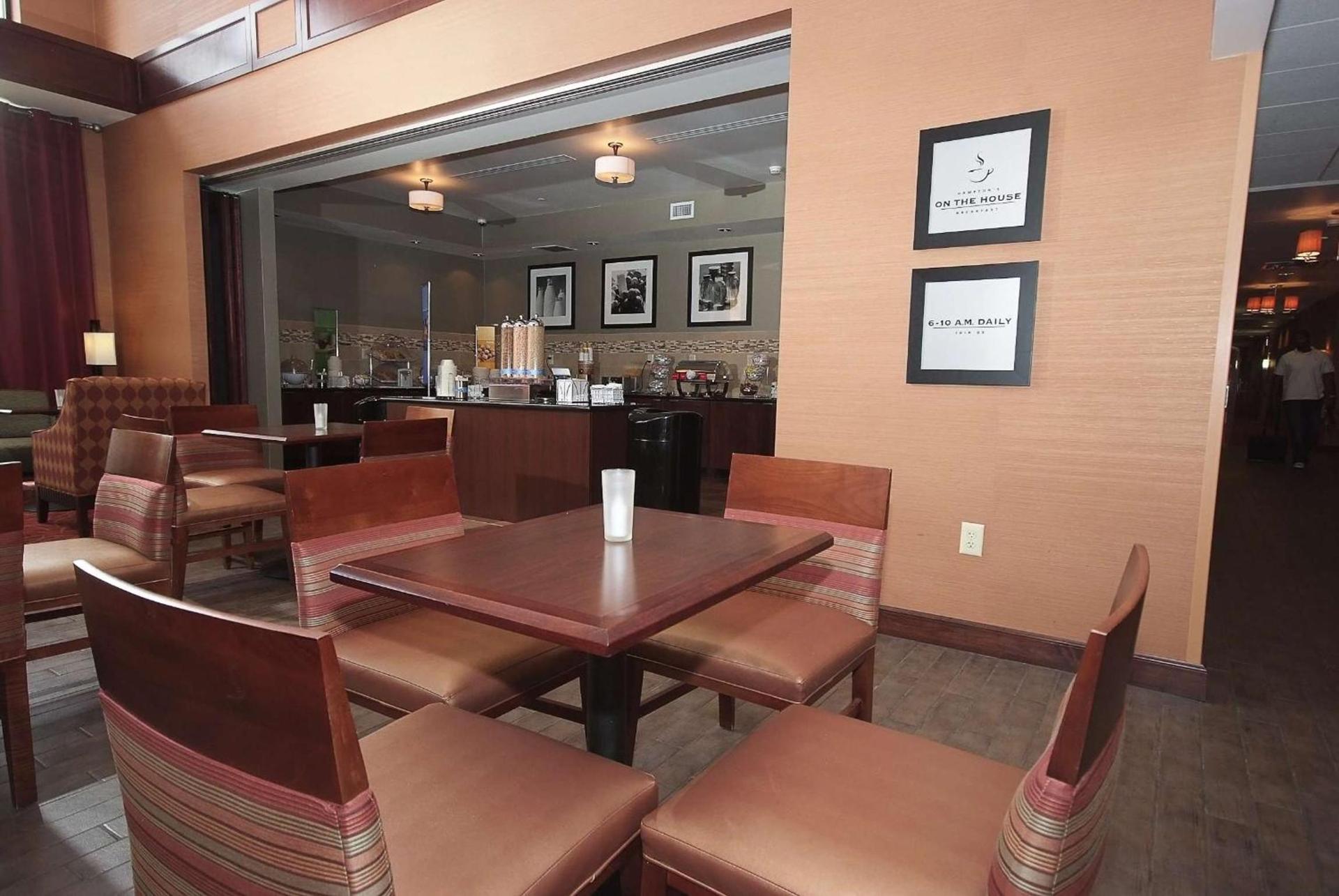 Hampton Inn & Suites Vineland photo 6