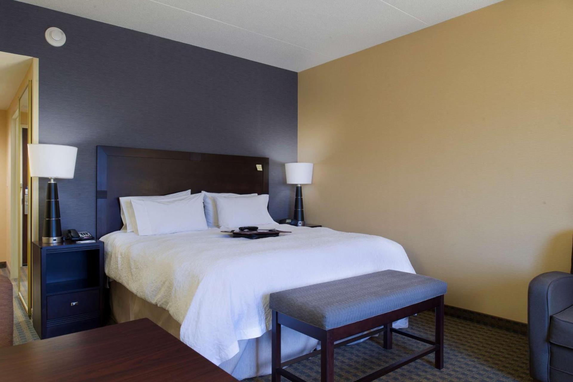 Hampton Inn & Suites Vineland photo 18
