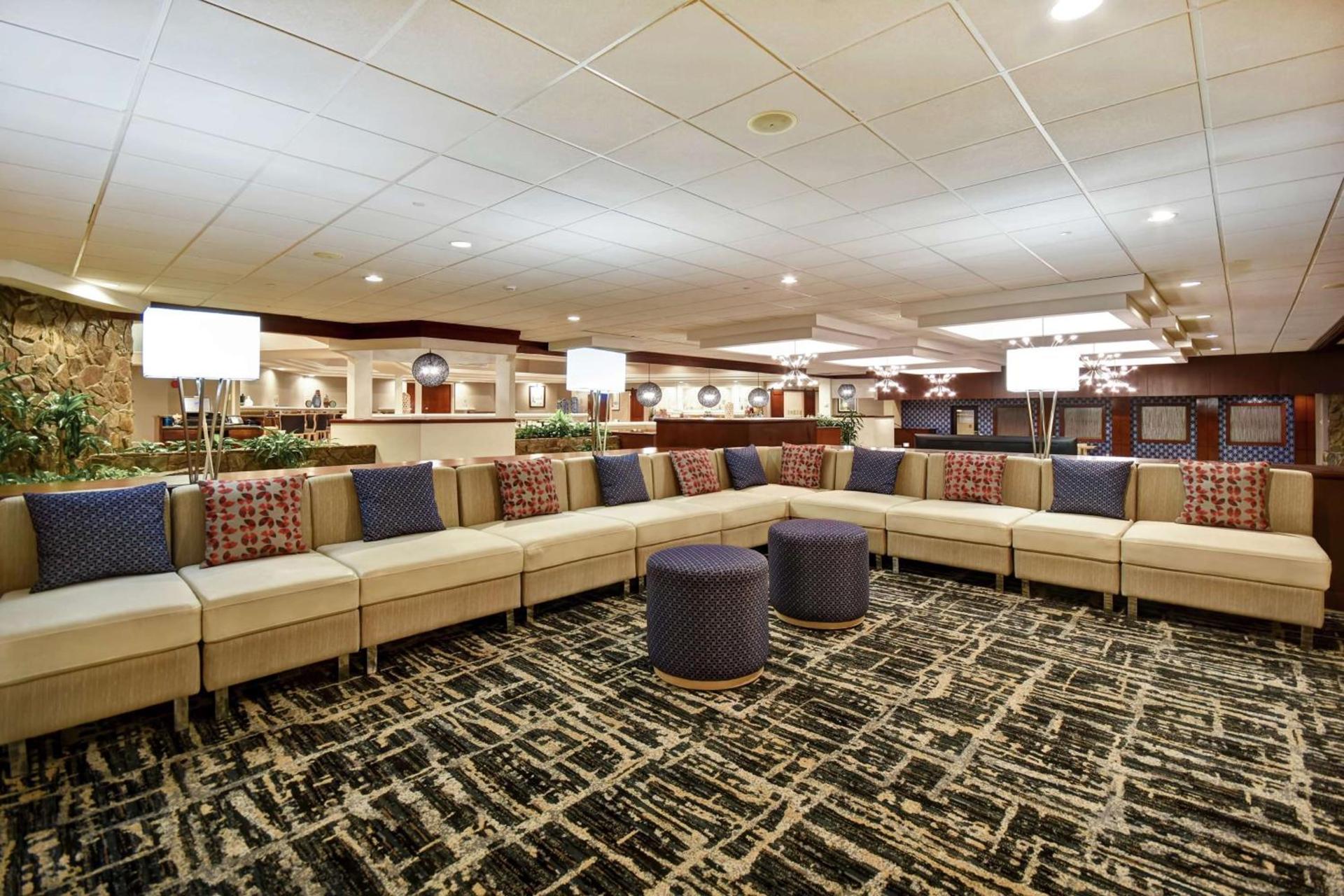 DoubleTree by Hilton Hotel Augusta photo 2