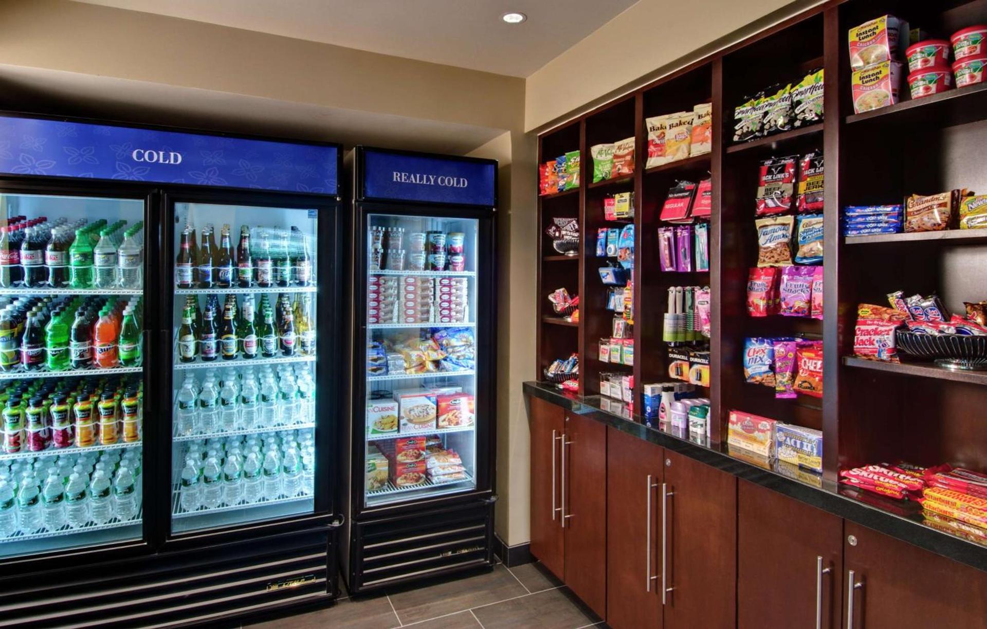 Hilton Garden Inn Albany Airport photo 13