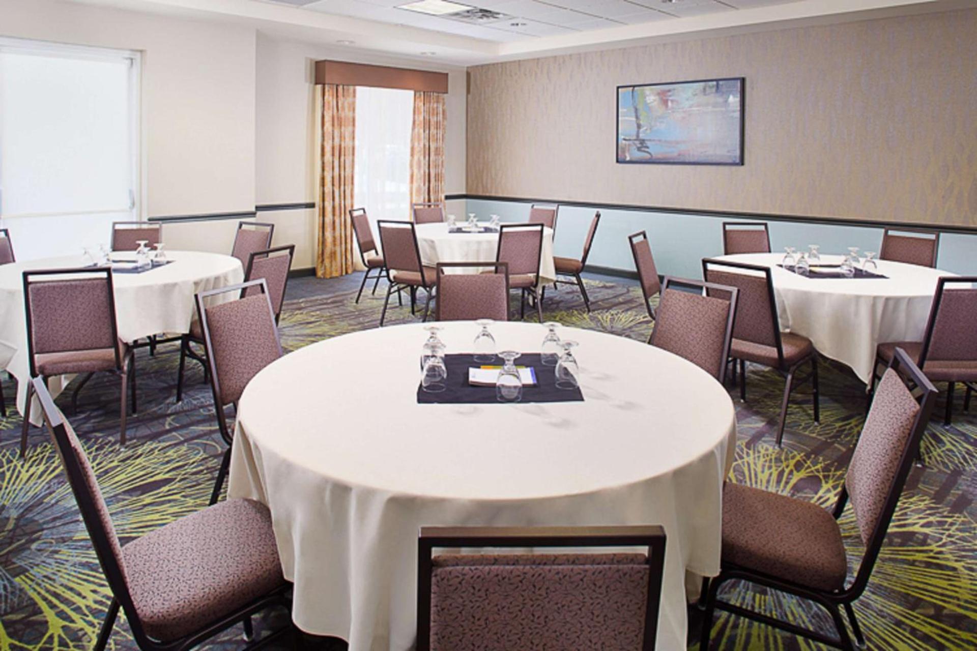 Hilton Garden Inn Albany Airport photo 26