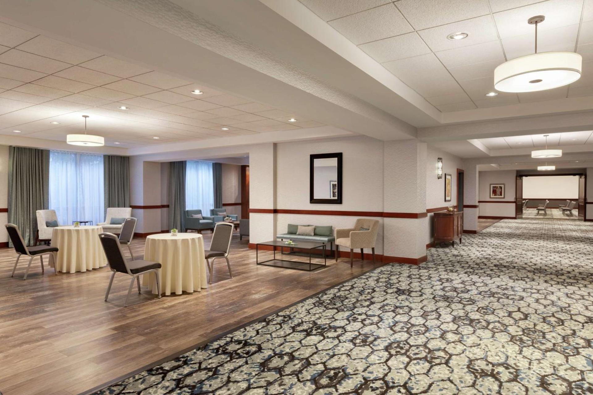 Hilton Garden Inn Troy photo 64