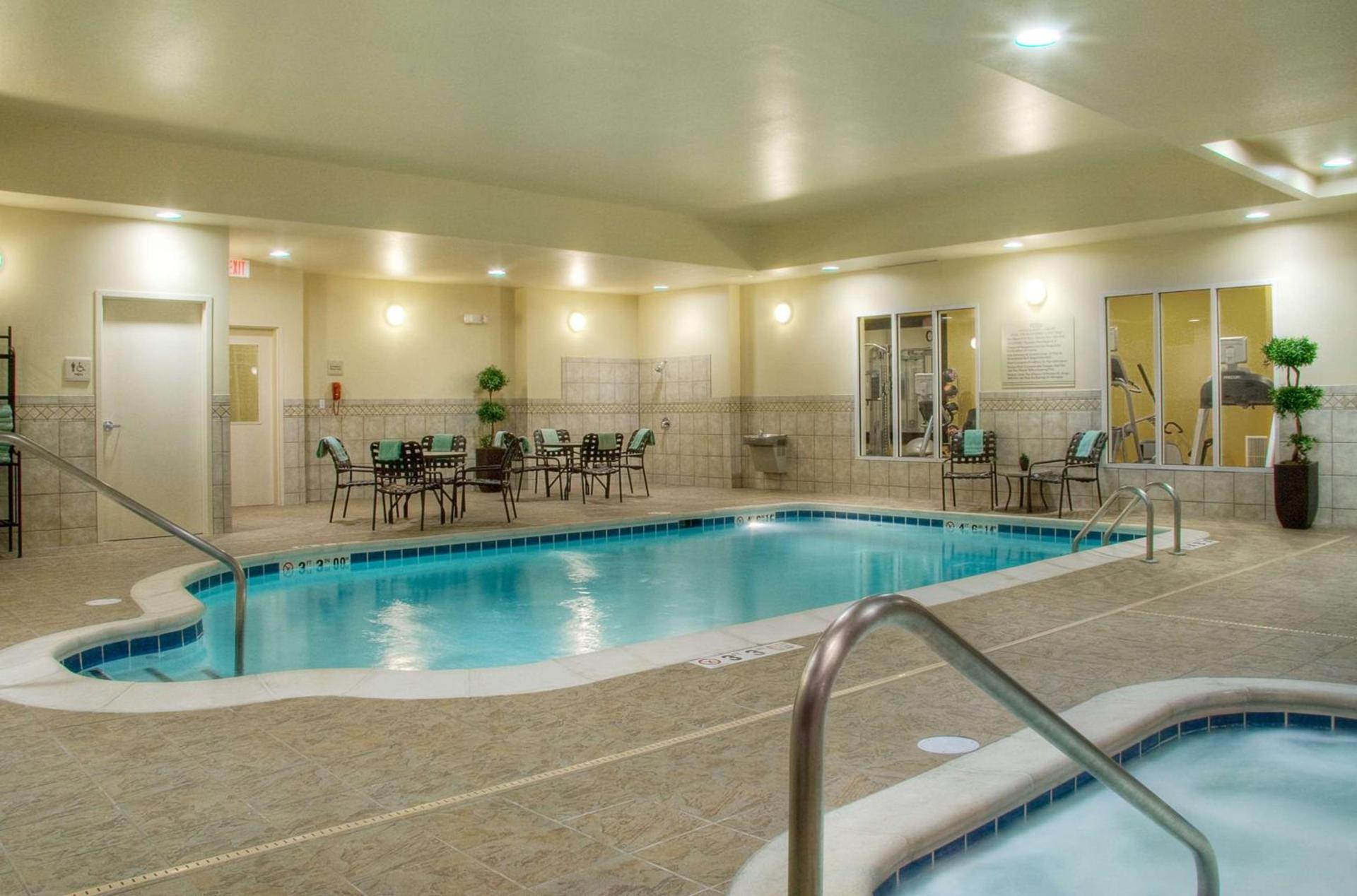 Hilton Garden Inn Ames photo 9