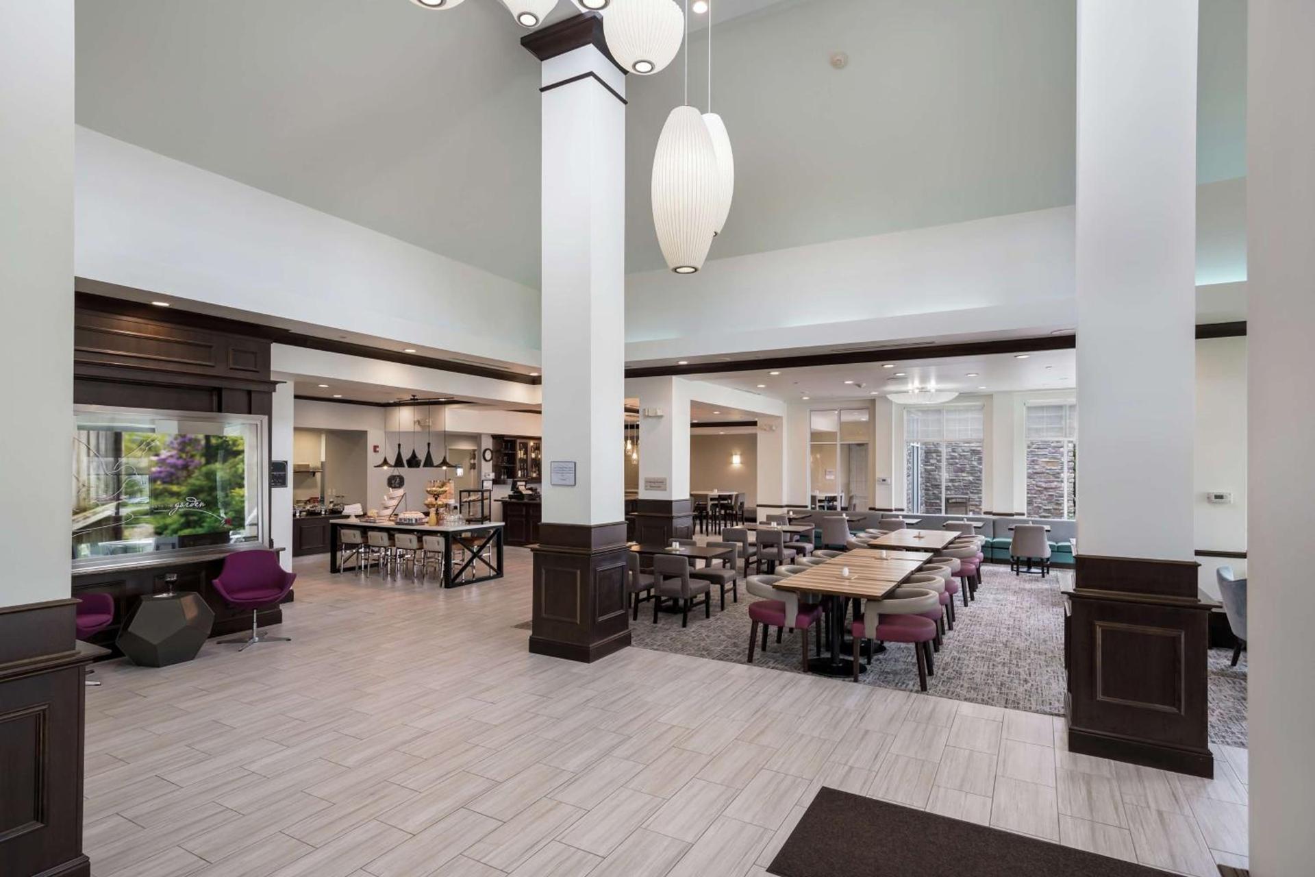 Hilton Garden Inn Ames photo 12